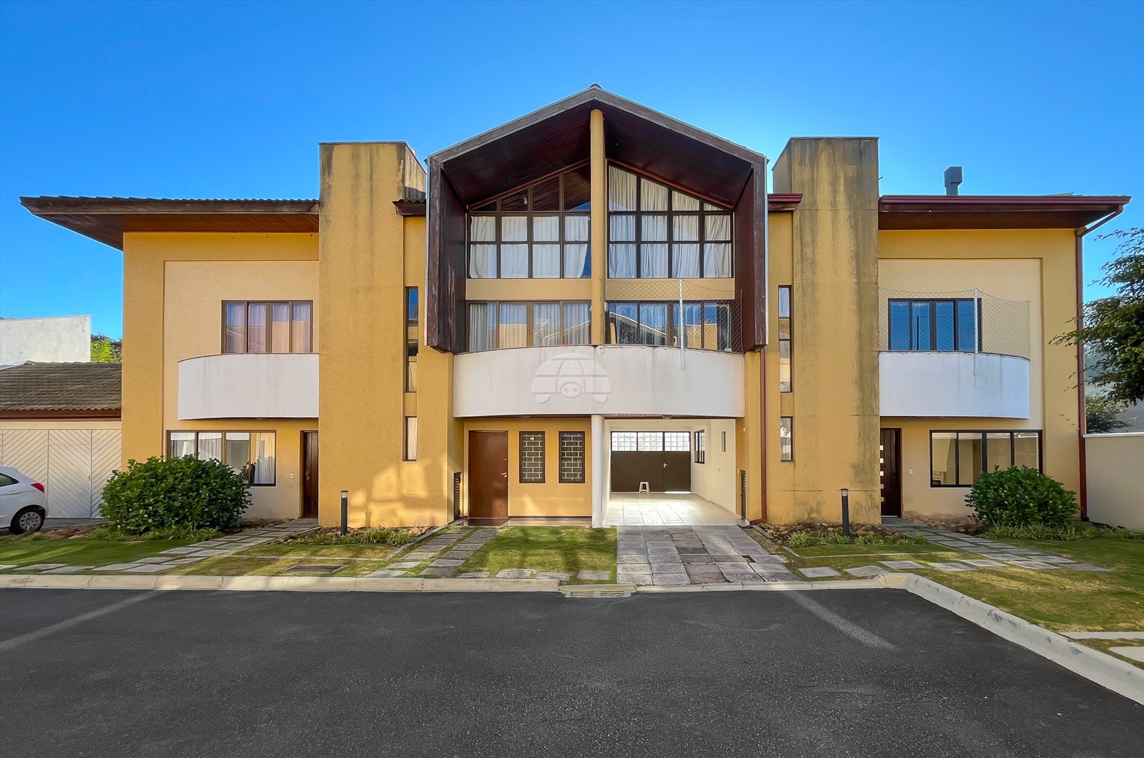 Casa para alugar em Boa Vista, Curitiba — Portal Chave Fácil