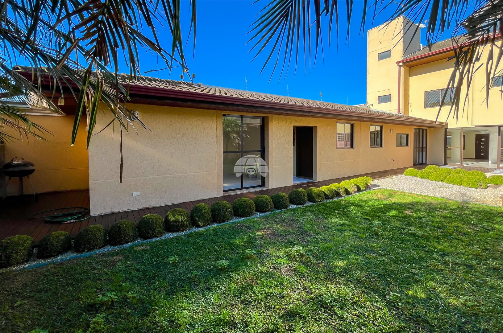 Casa para alugar em Boa Vista, Curitiba — MAFI ADMINISTRADORA DE IMOVEIS LTDA