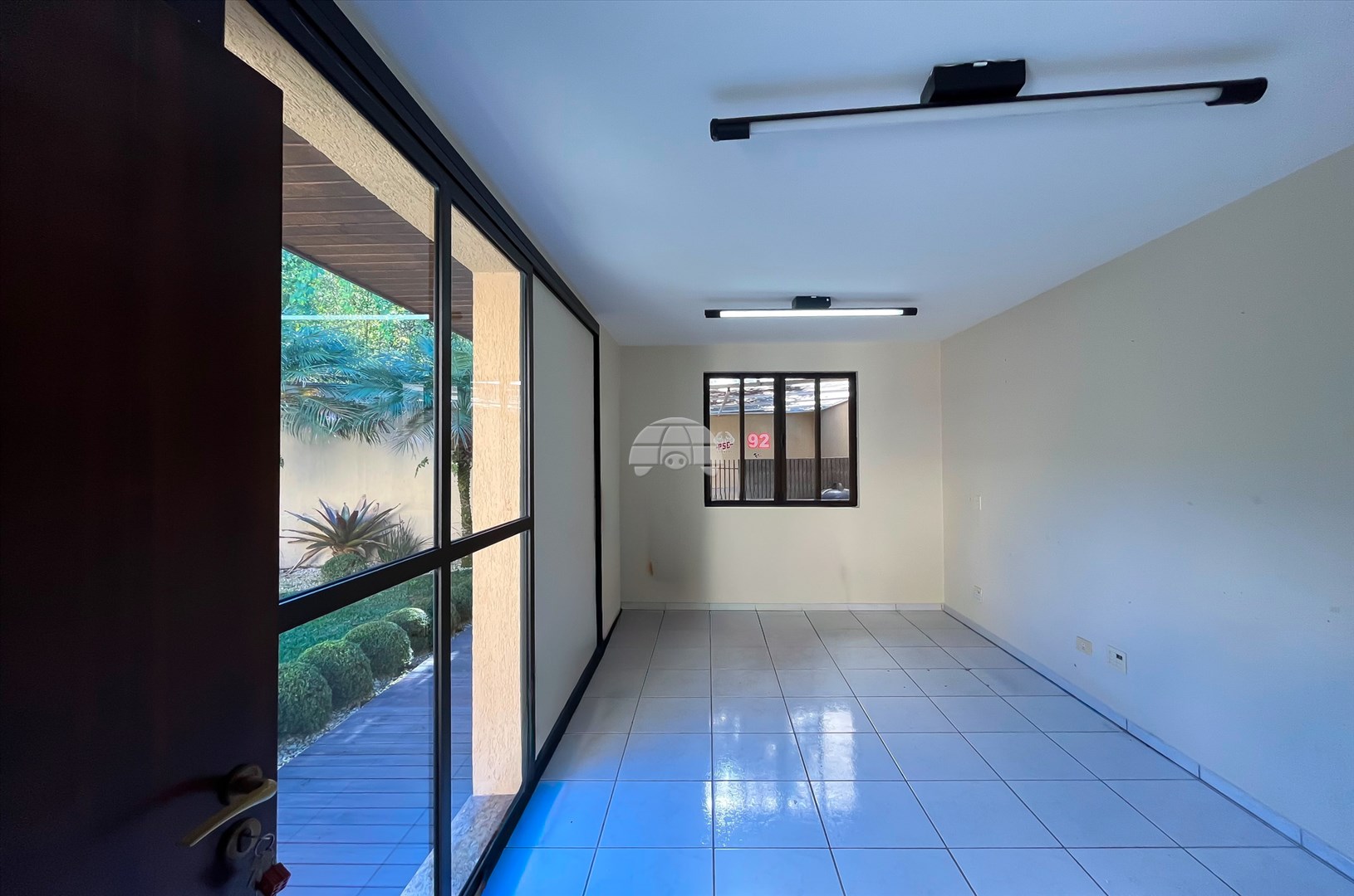 Casa para alugar em Boa Vista, Curitiba — MAFI ADMINISTRADORA DE IMOVEIS LTDA