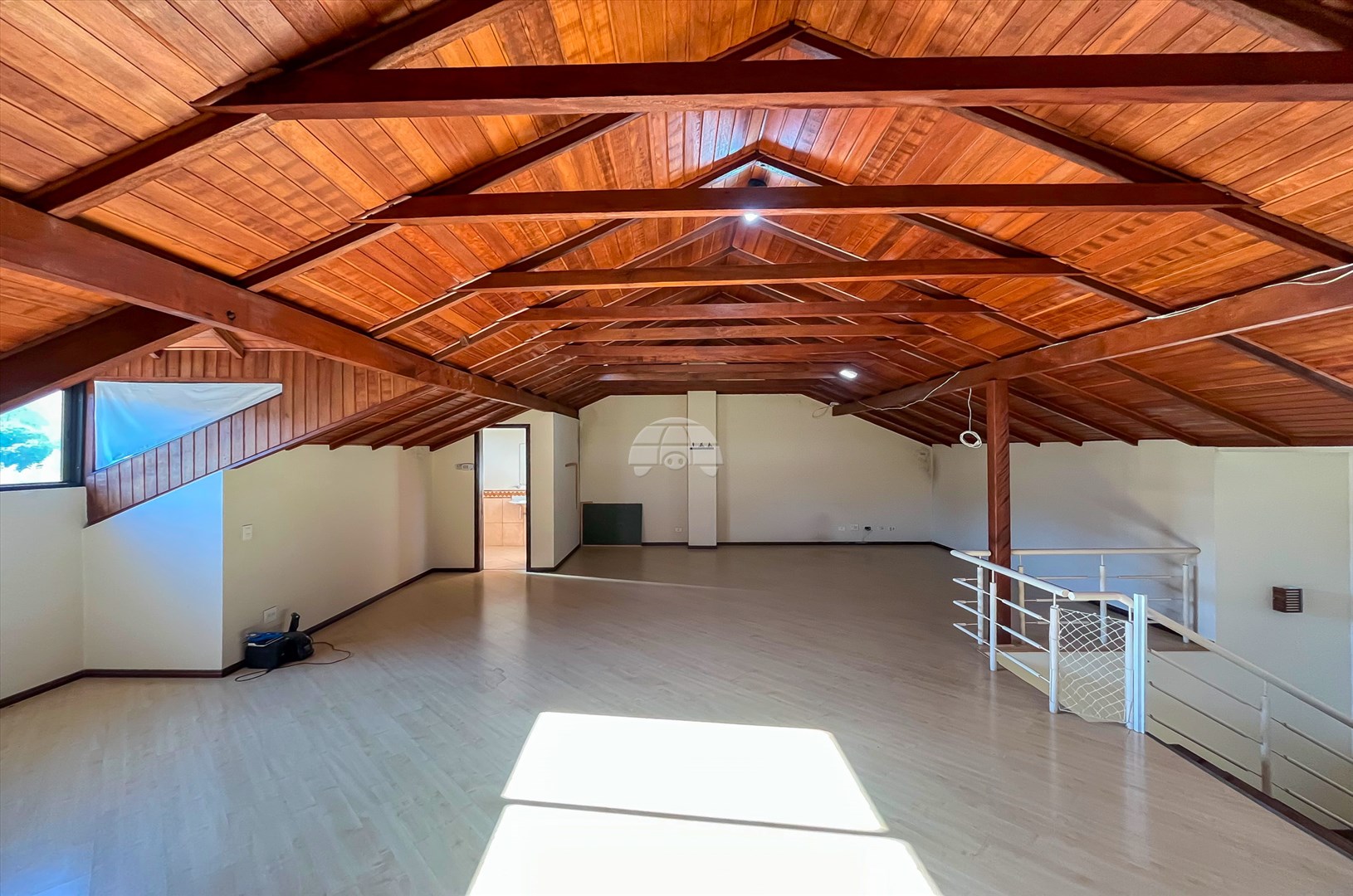 Casa para alugar em Boa Vista, Curitiba — MAFI ADMINISTRADORA DE IMOVEIS LTDA
