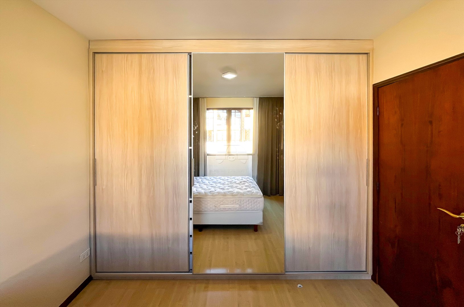 Casa para alugar em Boa Vista, Curitiba — MAFI ADMINISTRADORA DE IMOVEIS LTDA
