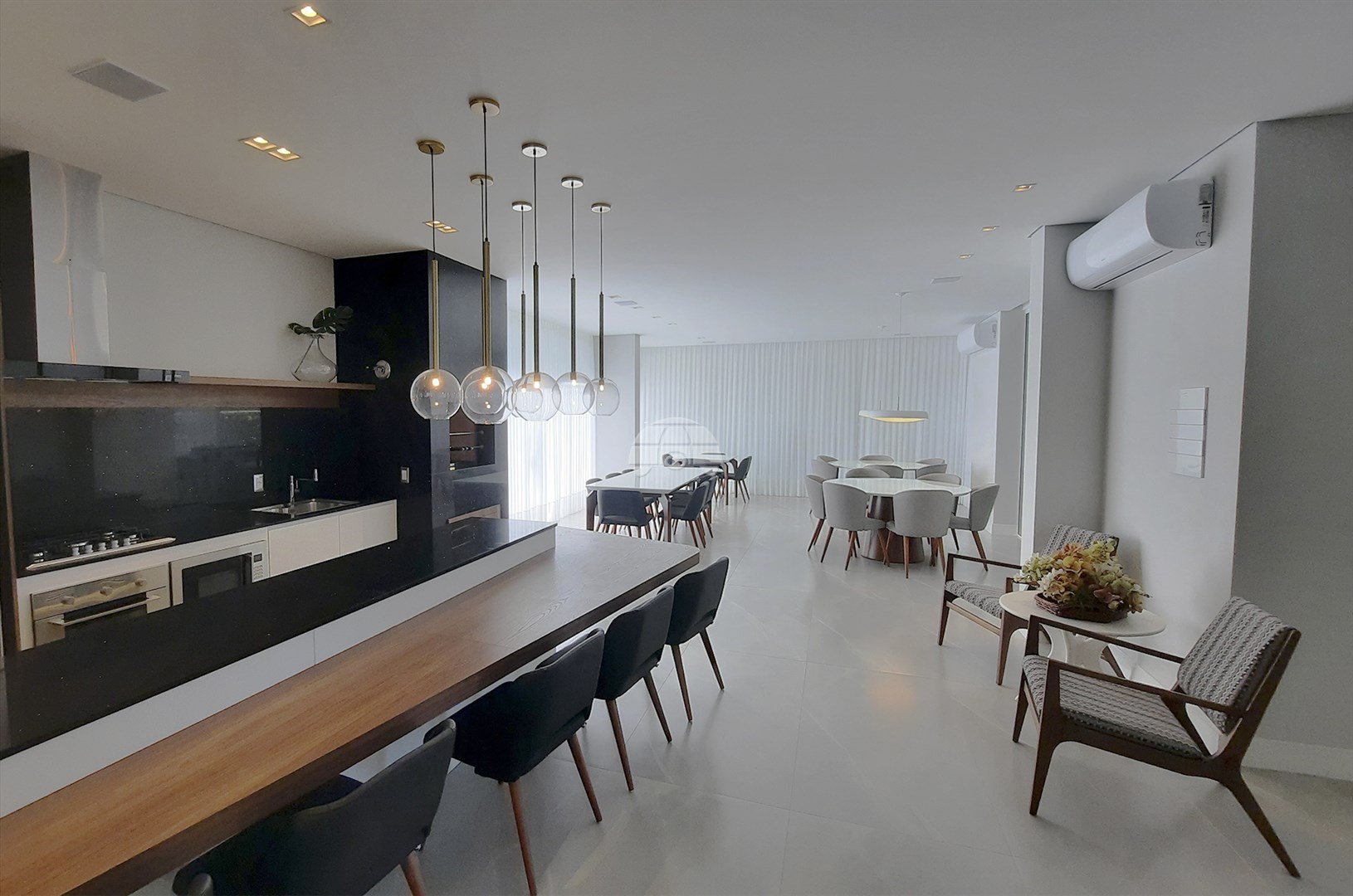 Apartamento à venda em Atiradores, Joinville — Portal Chave Fácil