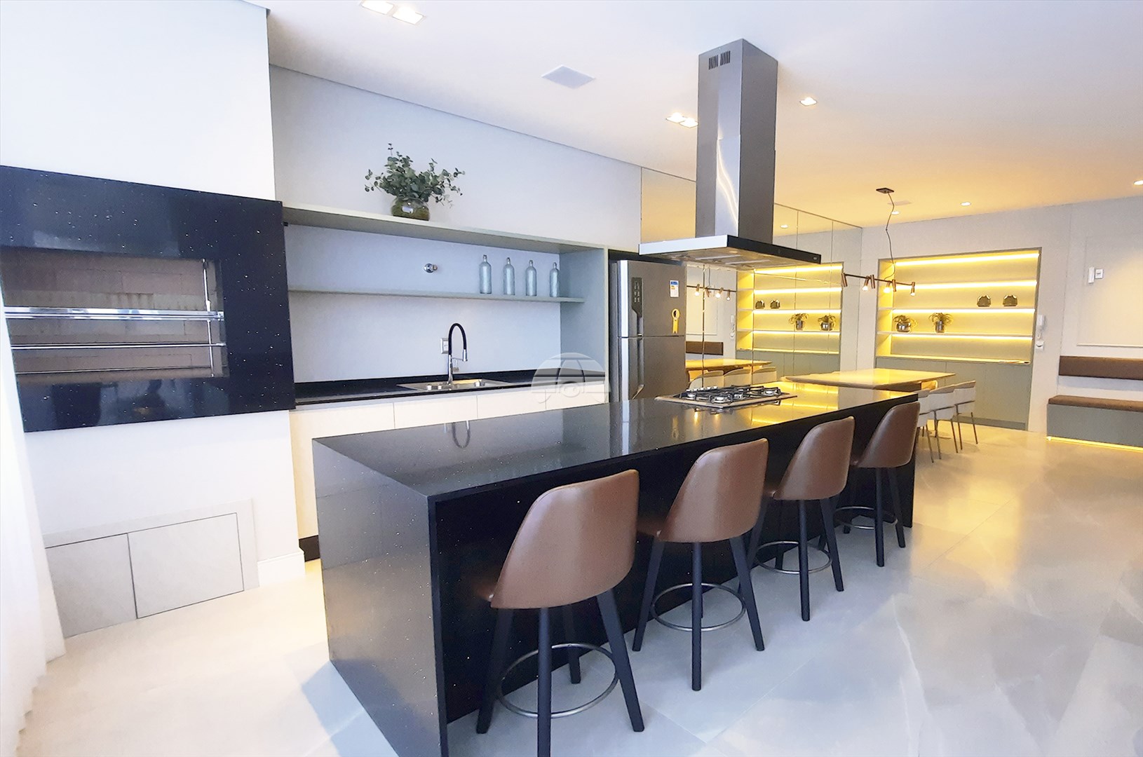 Apartamento à venda em Atiradores, Joinville — Portal Chave Fácil