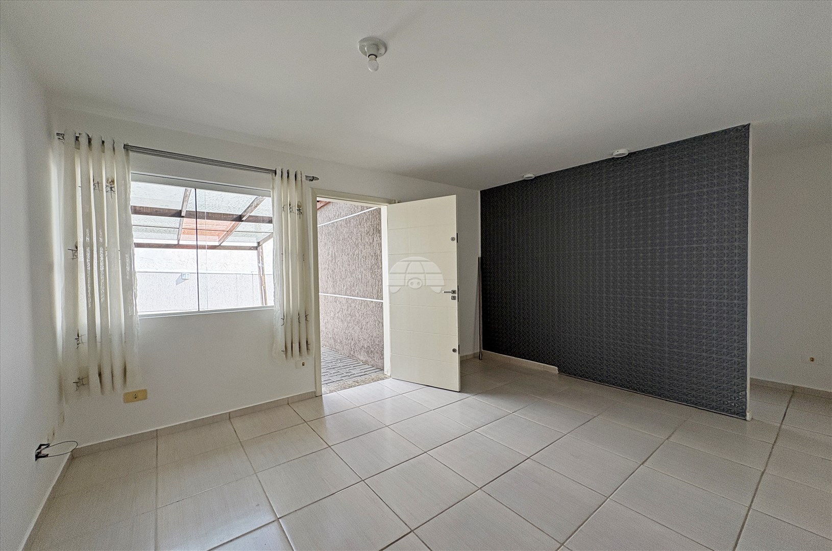 Casa para alugar em São Gabriel, Colombo — Portal Chave Fácil