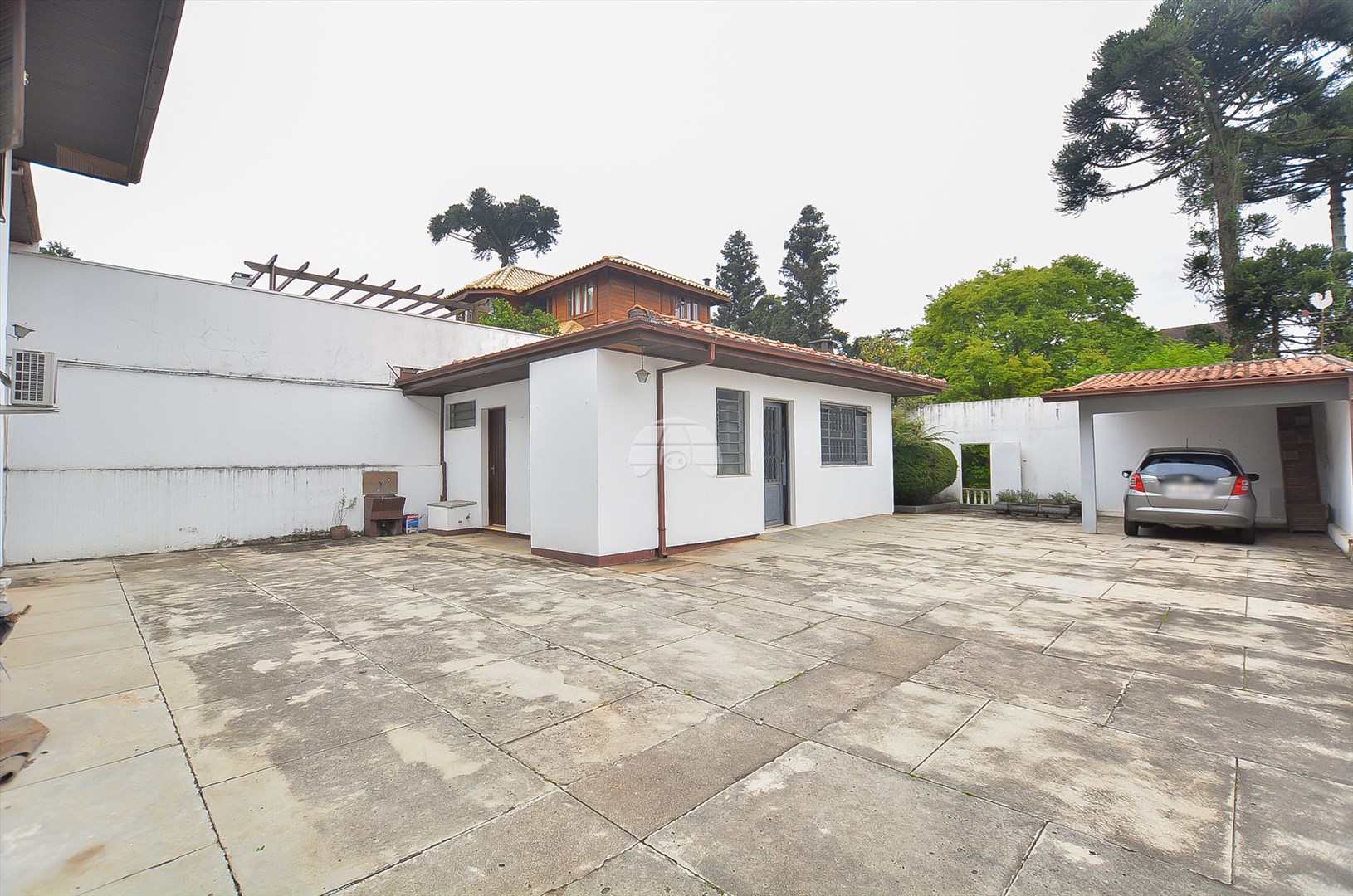 Casa à venda em Bigorrilho, Curitiba — Portal Chave Fácil
