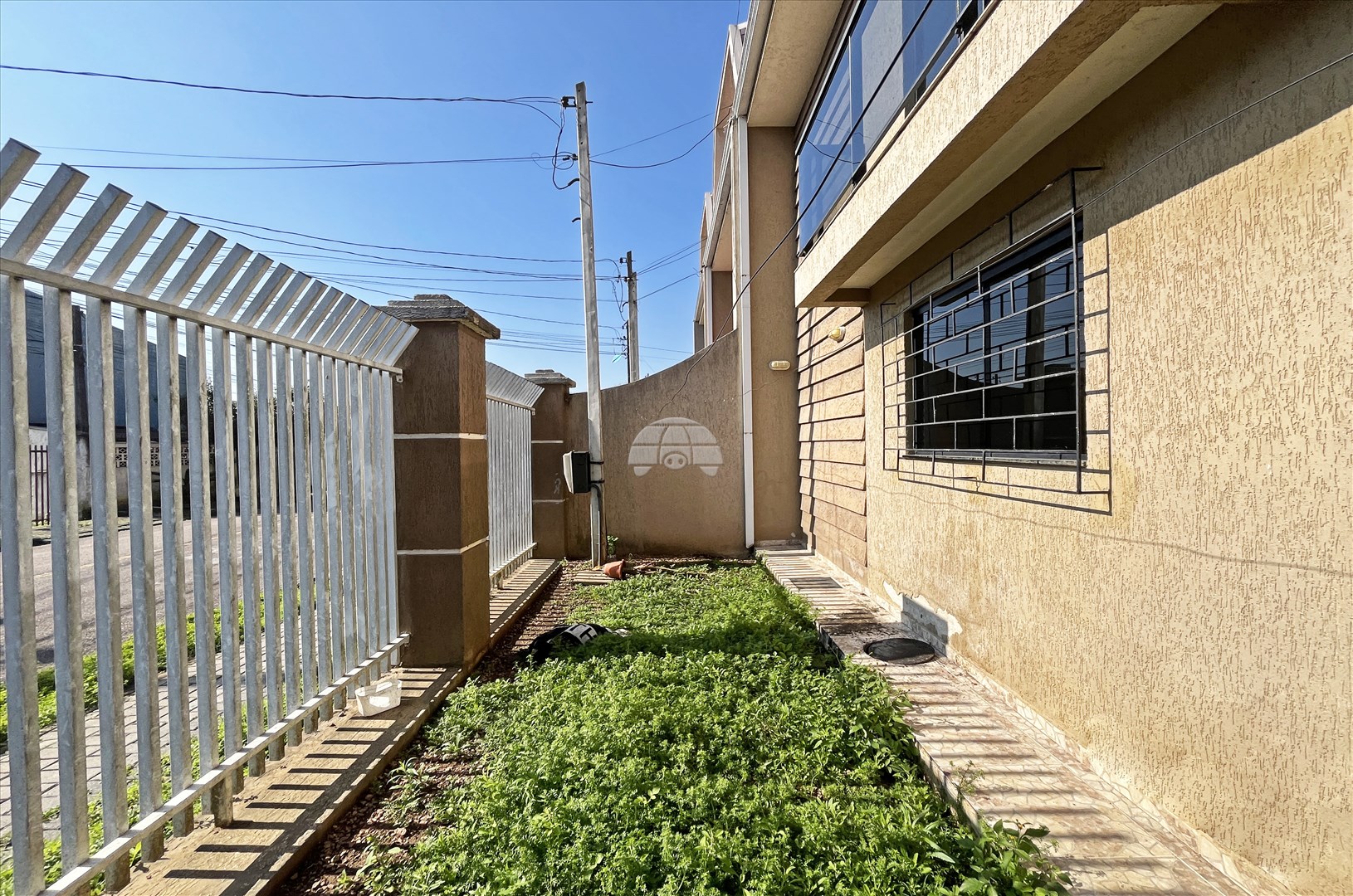 Casa para alugar em Sítio Cercado, Curitiba — Portal Chave Fácil