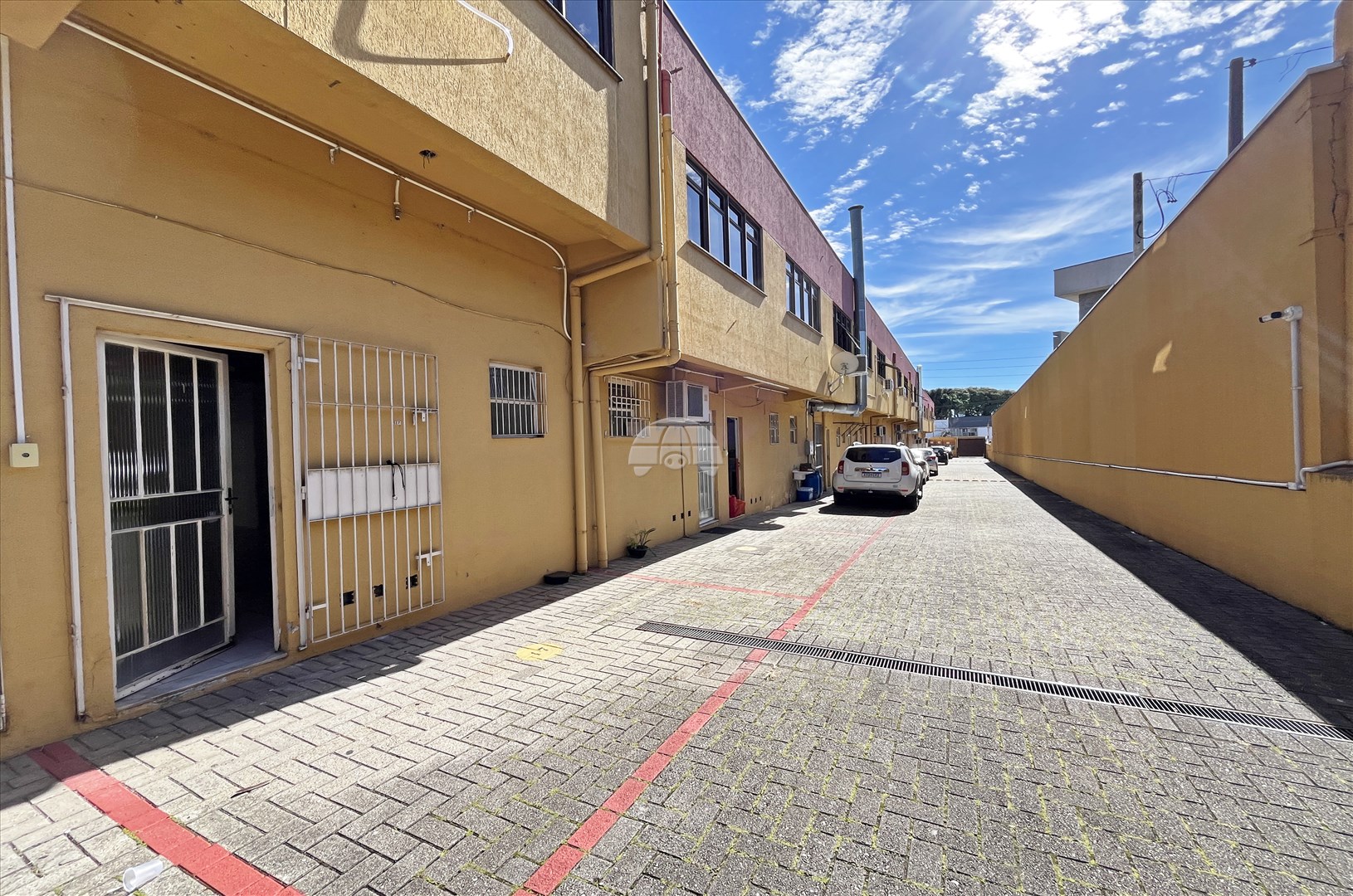 Loja Comercial para Locação no Bairro Portão ref. 17251 (9 / 10)