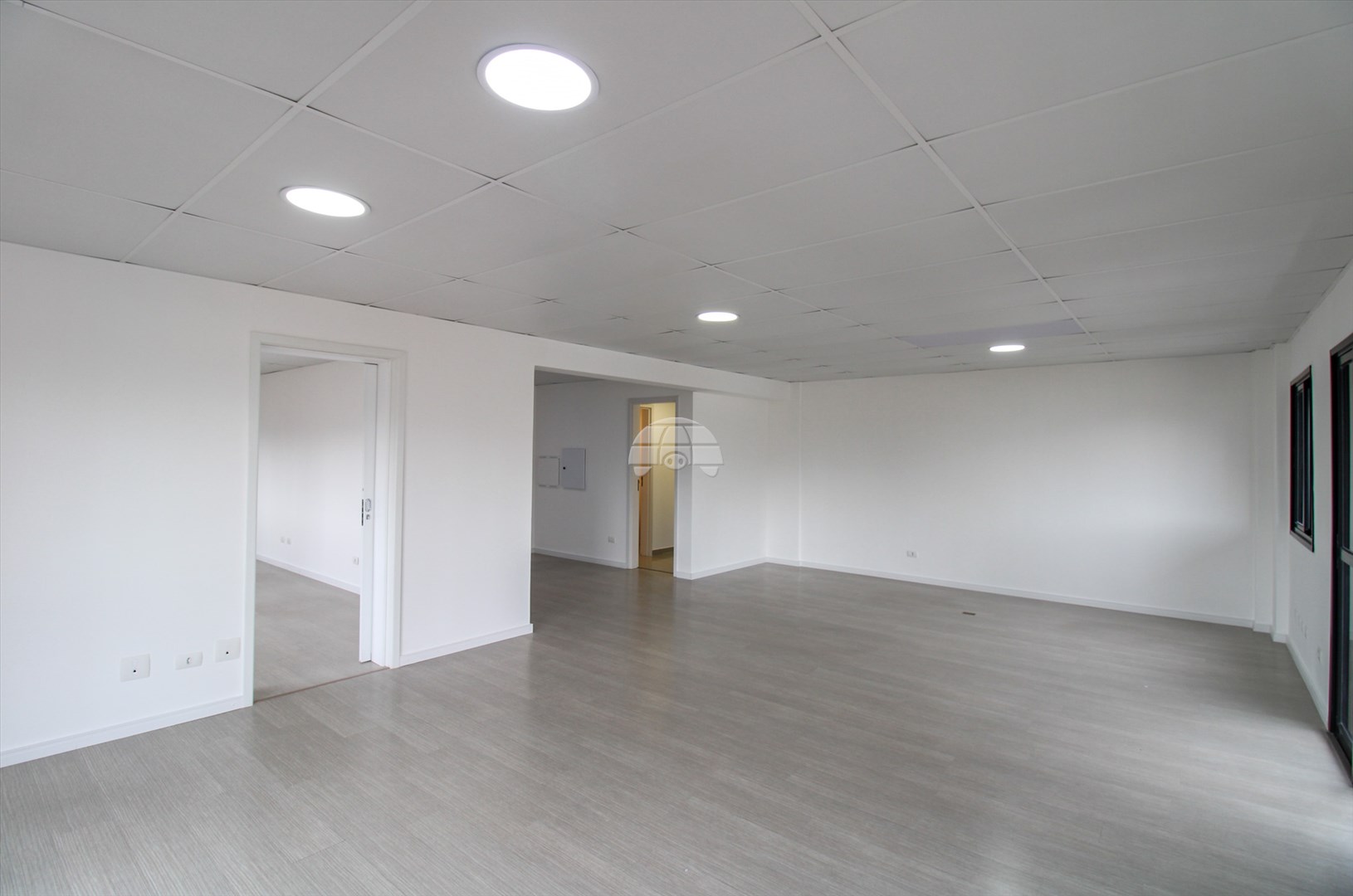 Conjunto Comercial para Locação no Bairro Centro ref. 86803 (10 / 10)