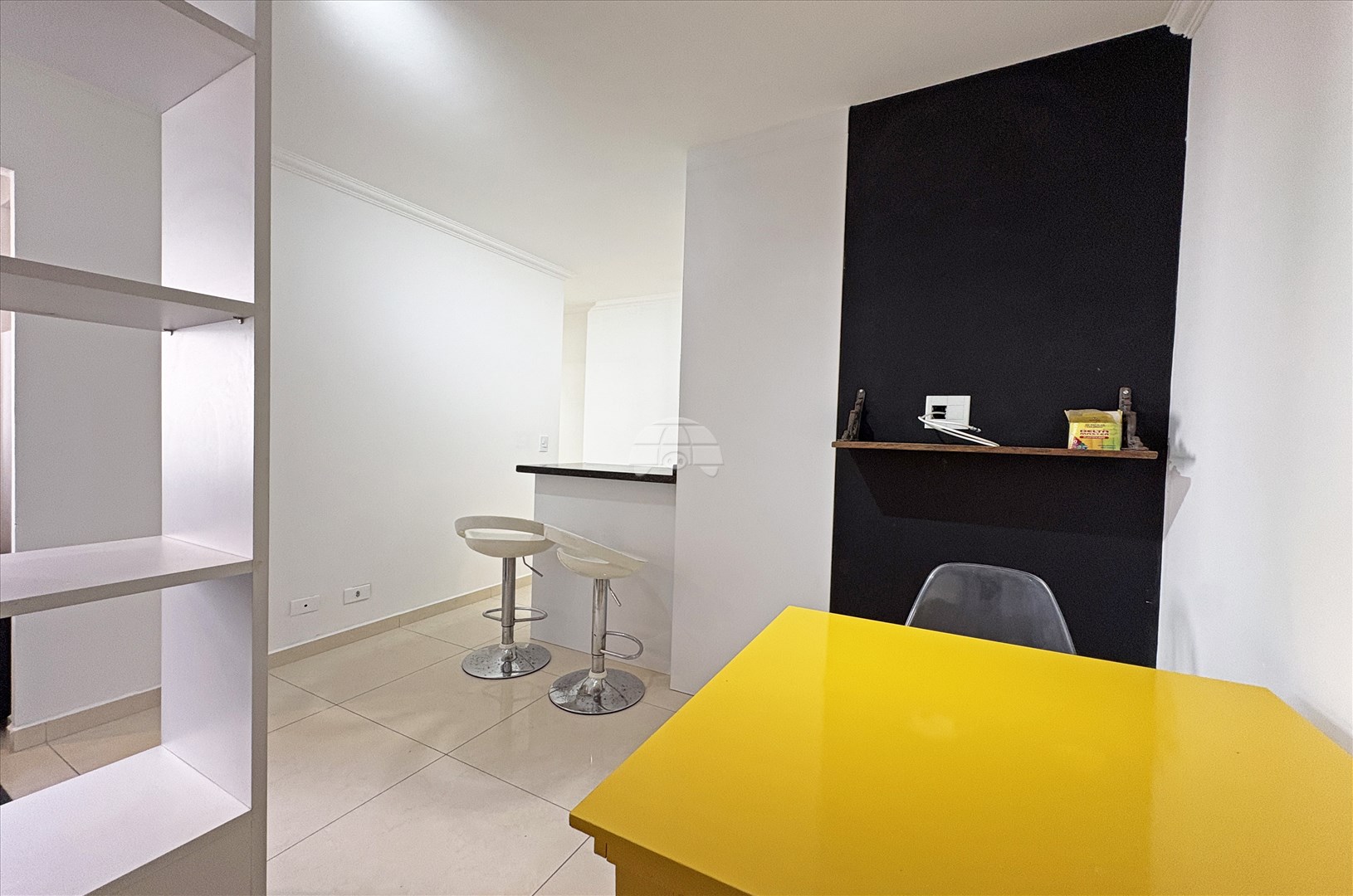 Apartamento Residencial para Locação no Bairro Centro ref. 102987 (8 / 10)