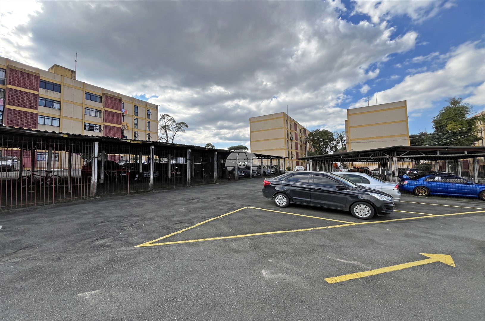 Apartamento para alugar em Barreirinha, Curitiba — Kondor Imóveis: Imobiliária em Curitiba | Uma imobiliária pra você