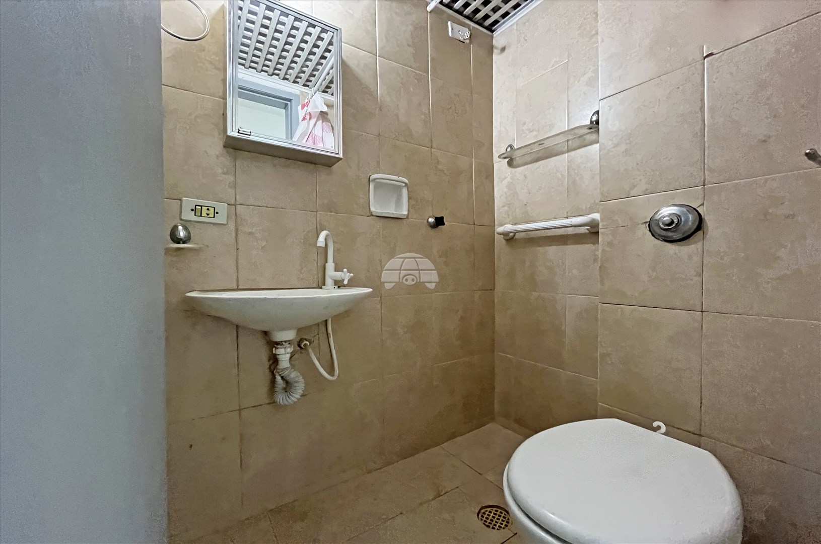 Apartamento para alugar em Barreirinha, Curitiba — Kondor Imóveis: Imobiliária em Curitiba | Uma imobiliária pra você