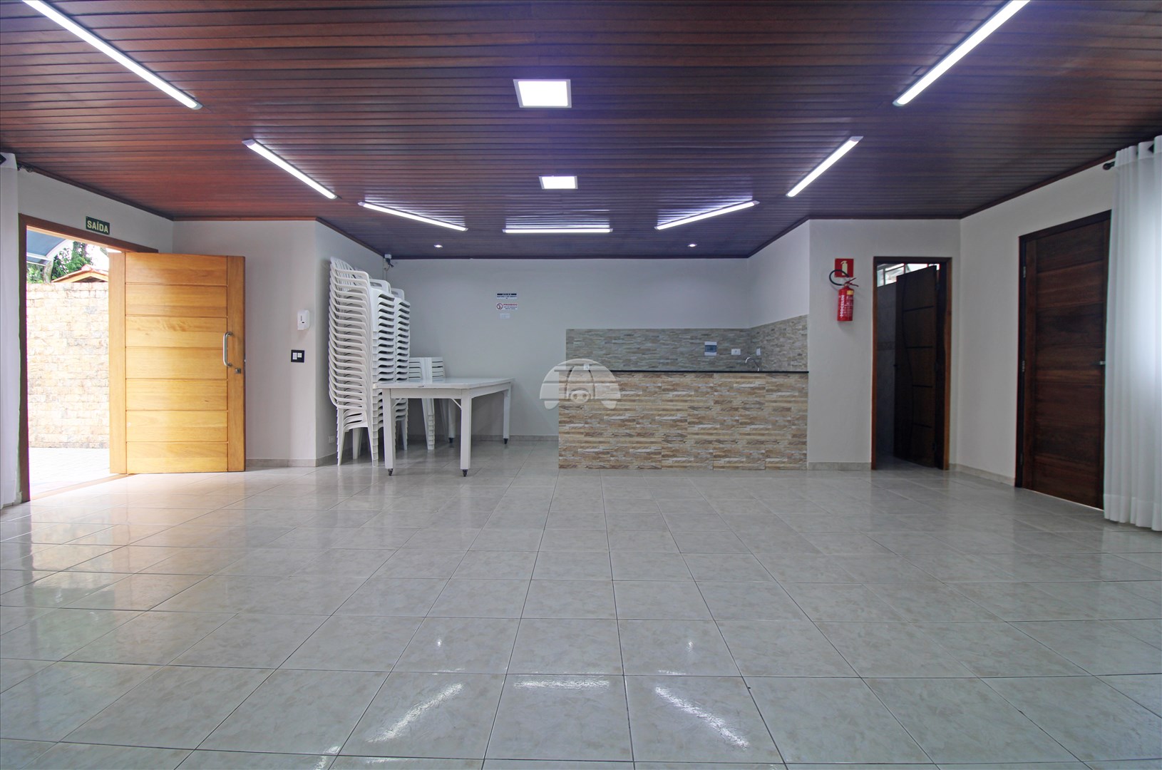 Apartamento para alugar em Barreirinha, Curitiba — Kondor Imóveis: Imobiliária em Curitiba | Uma imobiliária pra você