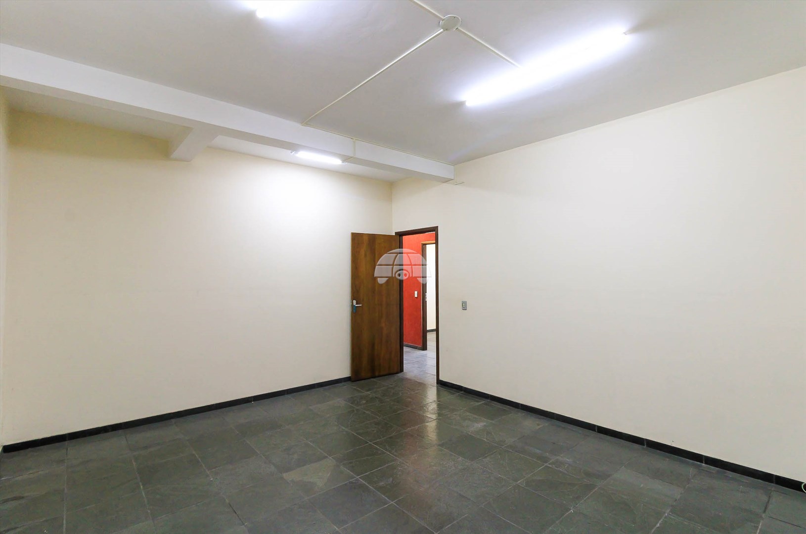 Sala/Conjunto Comercial para alugar em Boqueirão, Curitiba — Imobiliária Cilar