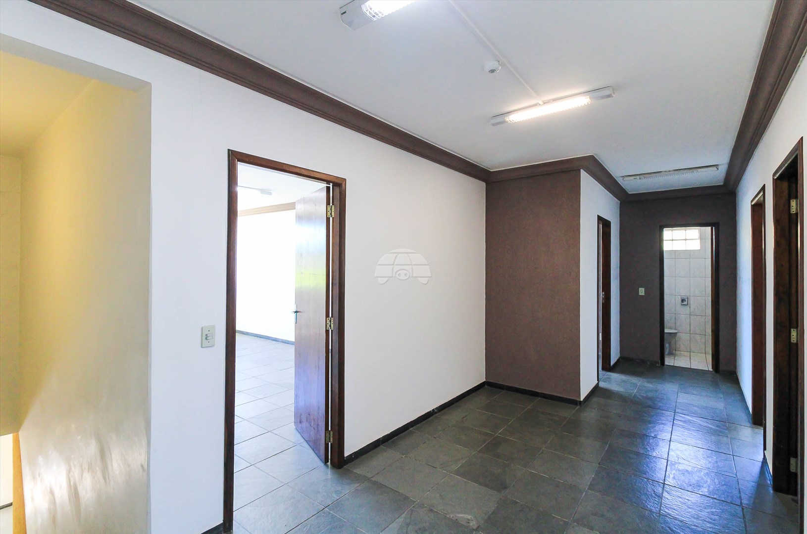 Sala/Conjunto Comercial para alugar em Boqueirão, Curitiba — Imobiliária Cilar