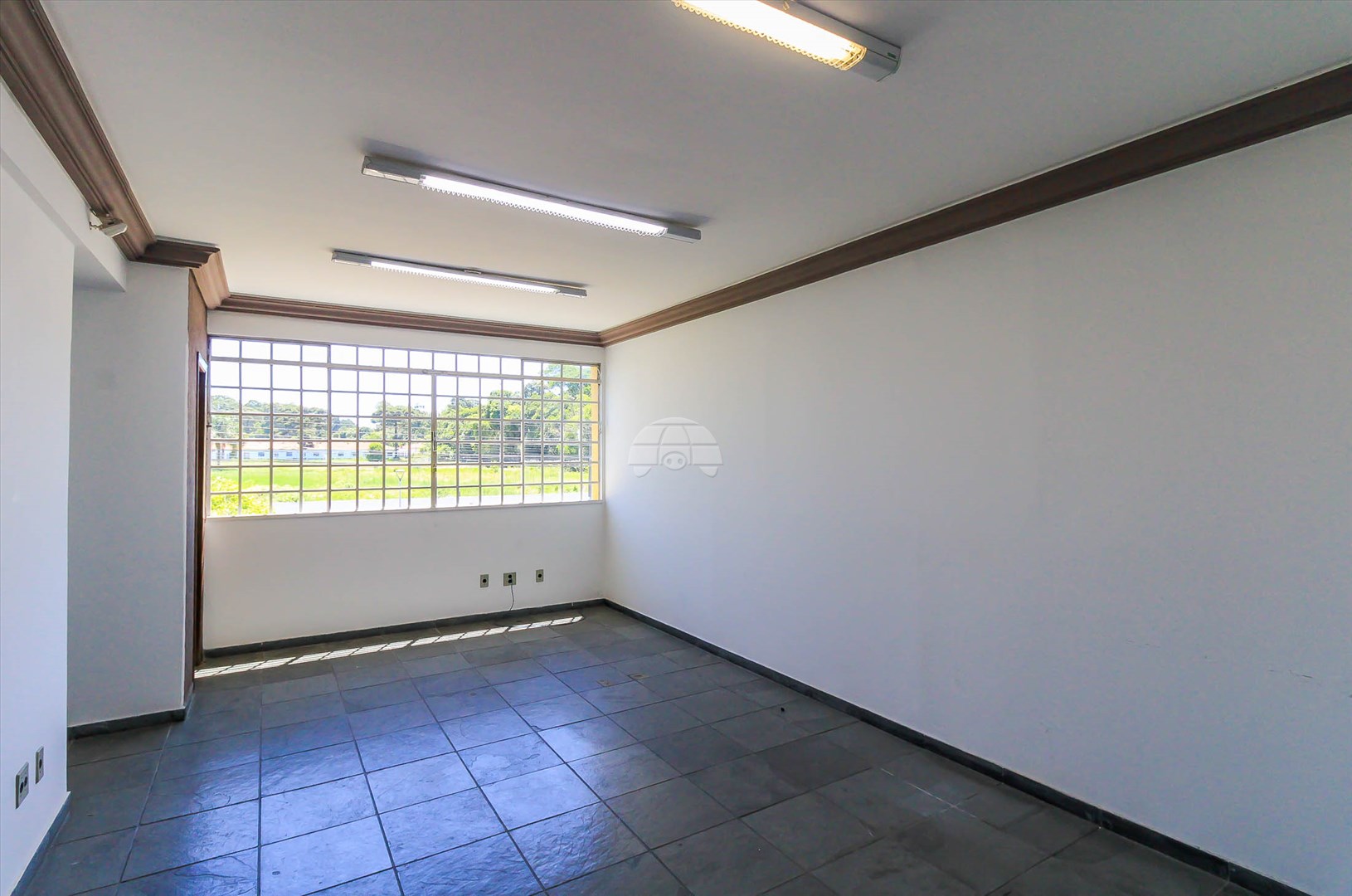 Sala/Conjunto Comercial para alugar em Boqueirão, Curitiba — Imobiliária Cilar