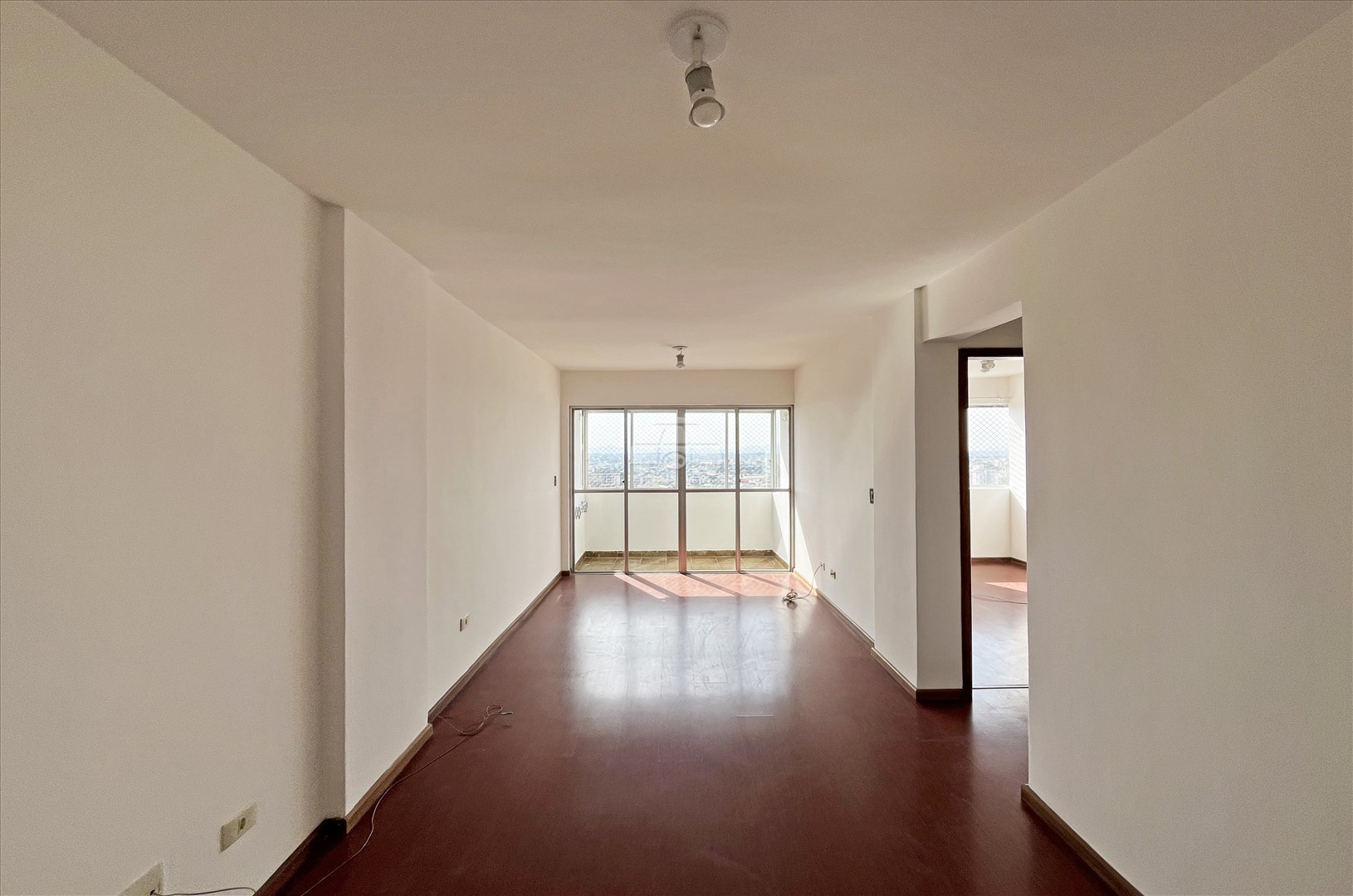 Apartamento para alugar em Portão, Curitiba — Portal Chave Fácil