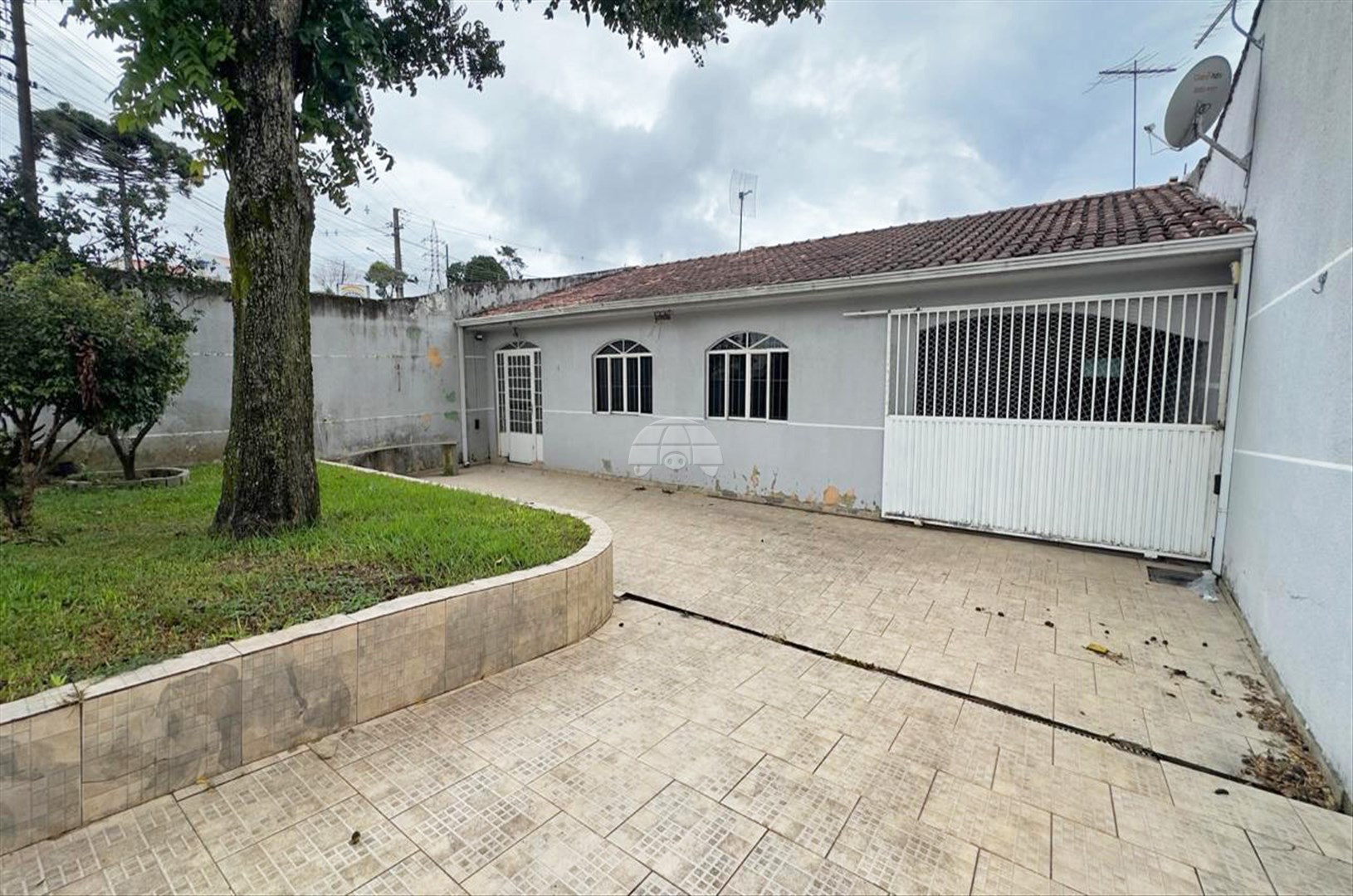 Casa para alugar em Santa Cândida, Curitiba — Portal Chave Fácil