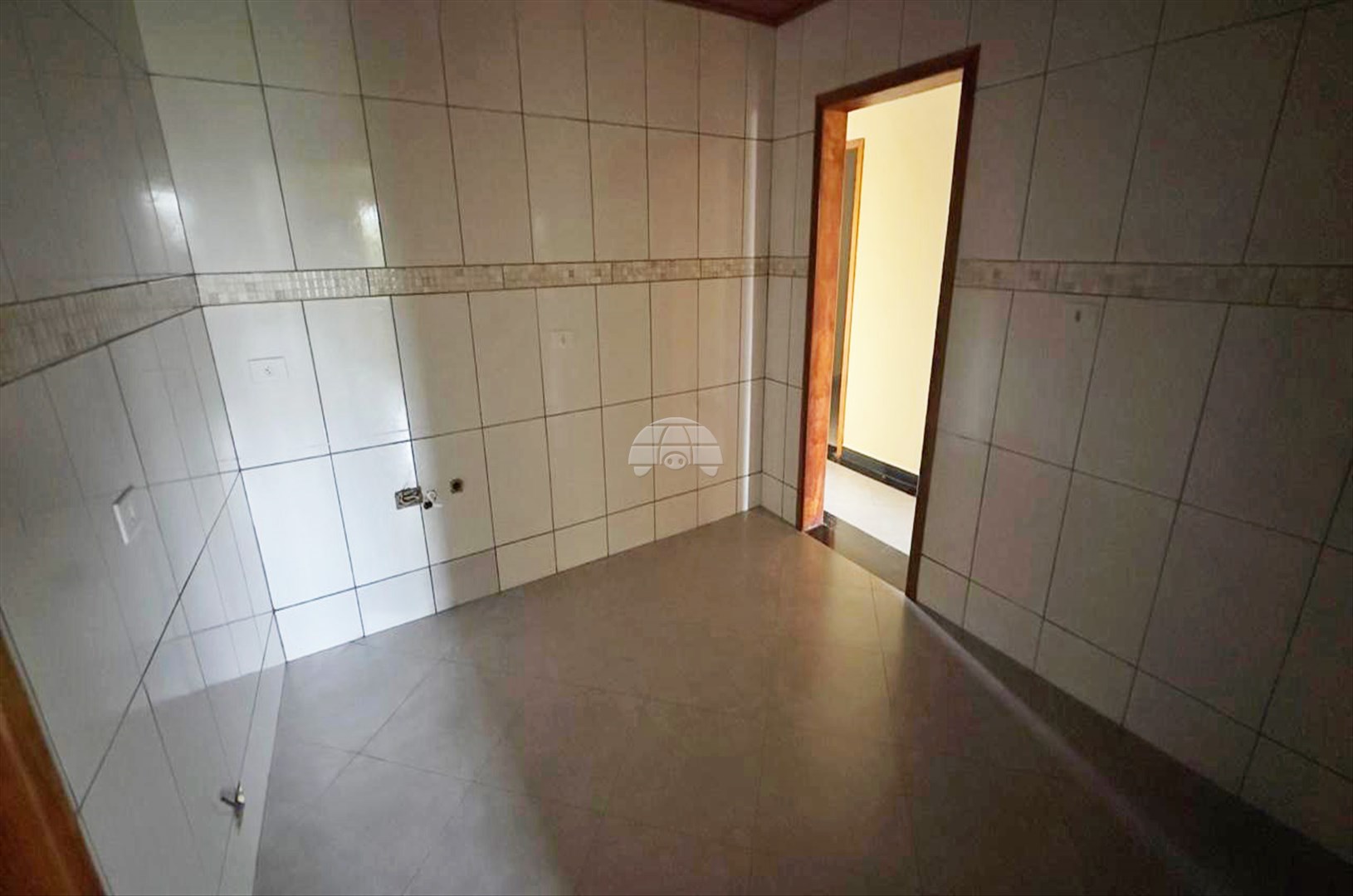 Casa para alugar em Santa Cândida, Curitiba — Portal Chave Fácil