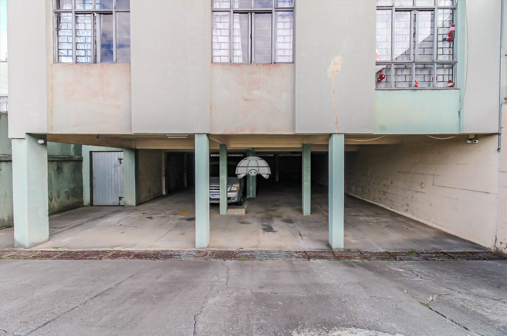 Apartamento para alugar em Cristo Rei, Curitiba — UNA