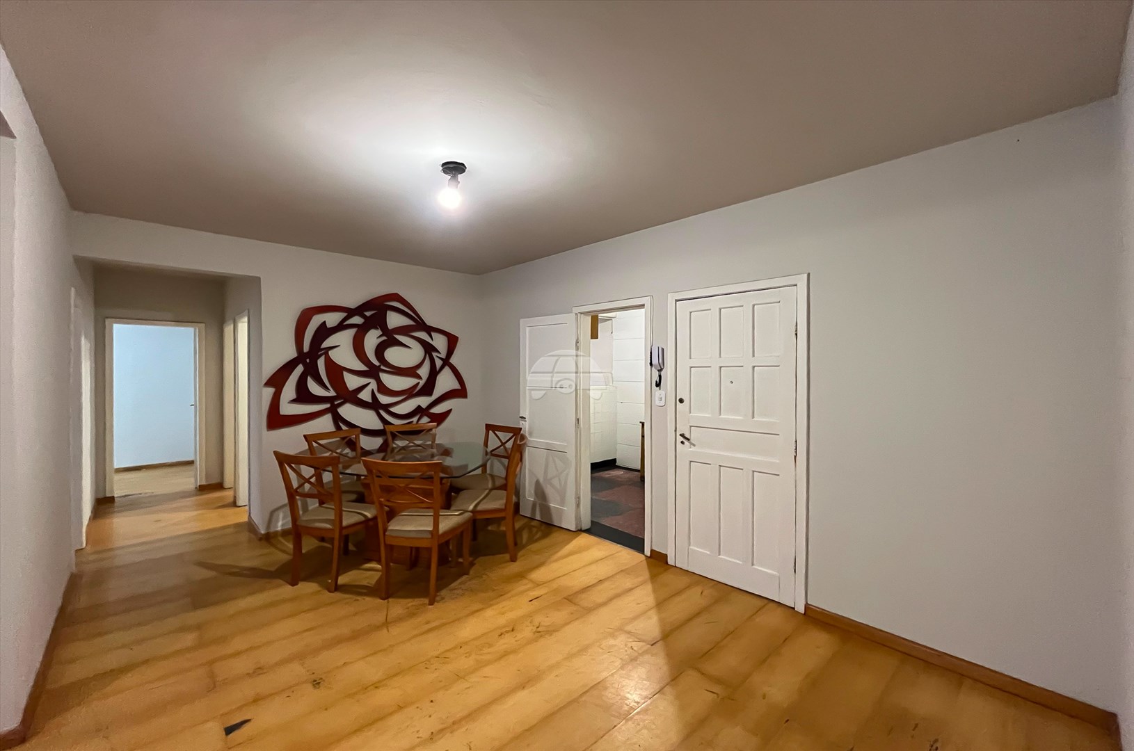 Apartamento para alugar em Cristo Rei, Curitiba — UNA