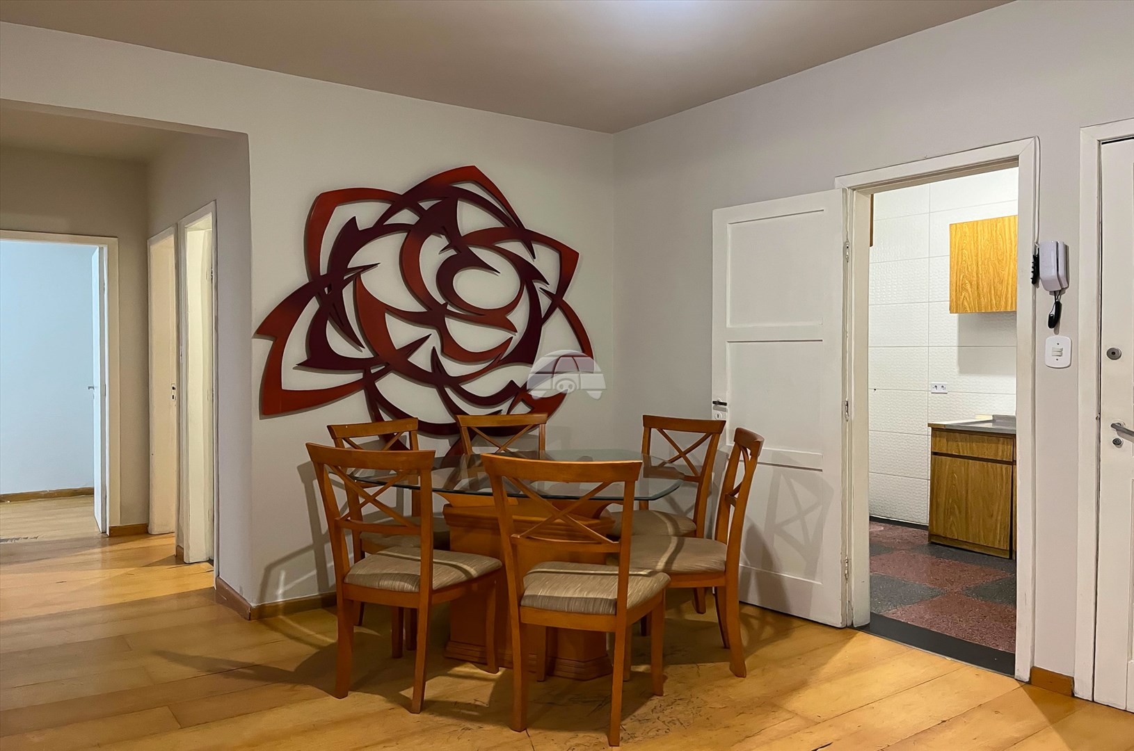 Apartamento para alugar em Cristo Rei, Curitiba — UNA