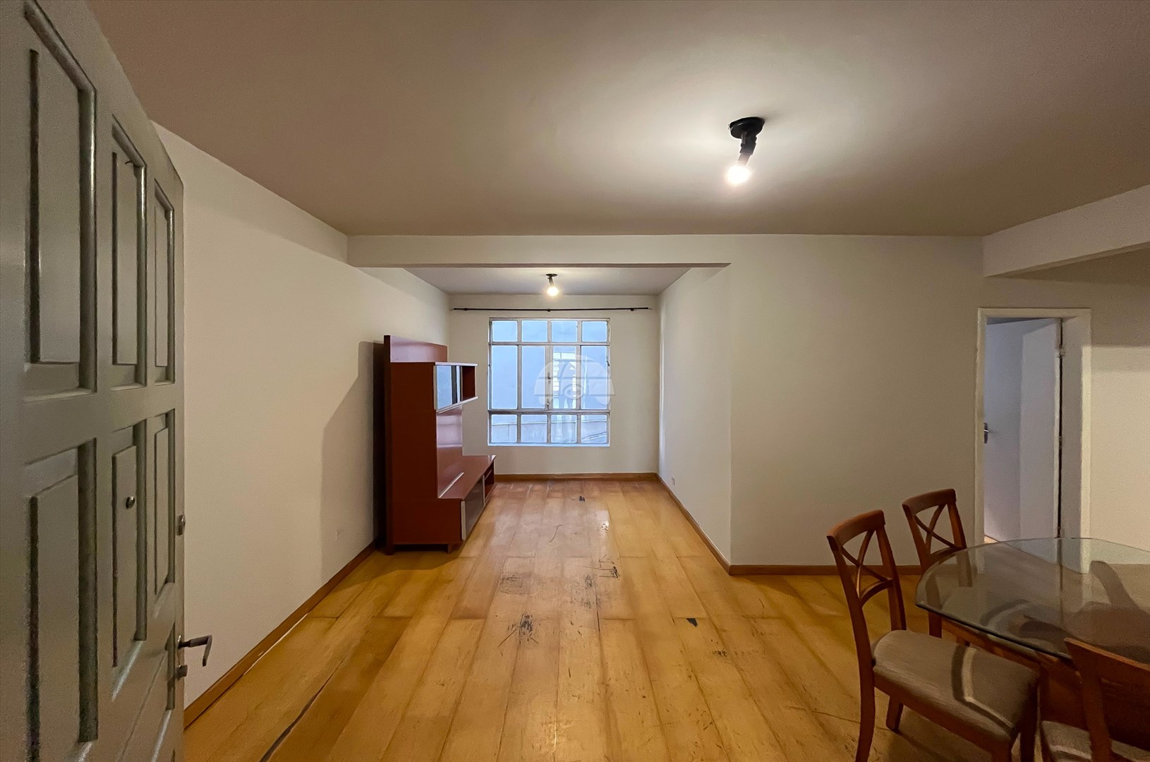 Apartamento para alugar em Cristo Rei, Curitiba — UNA