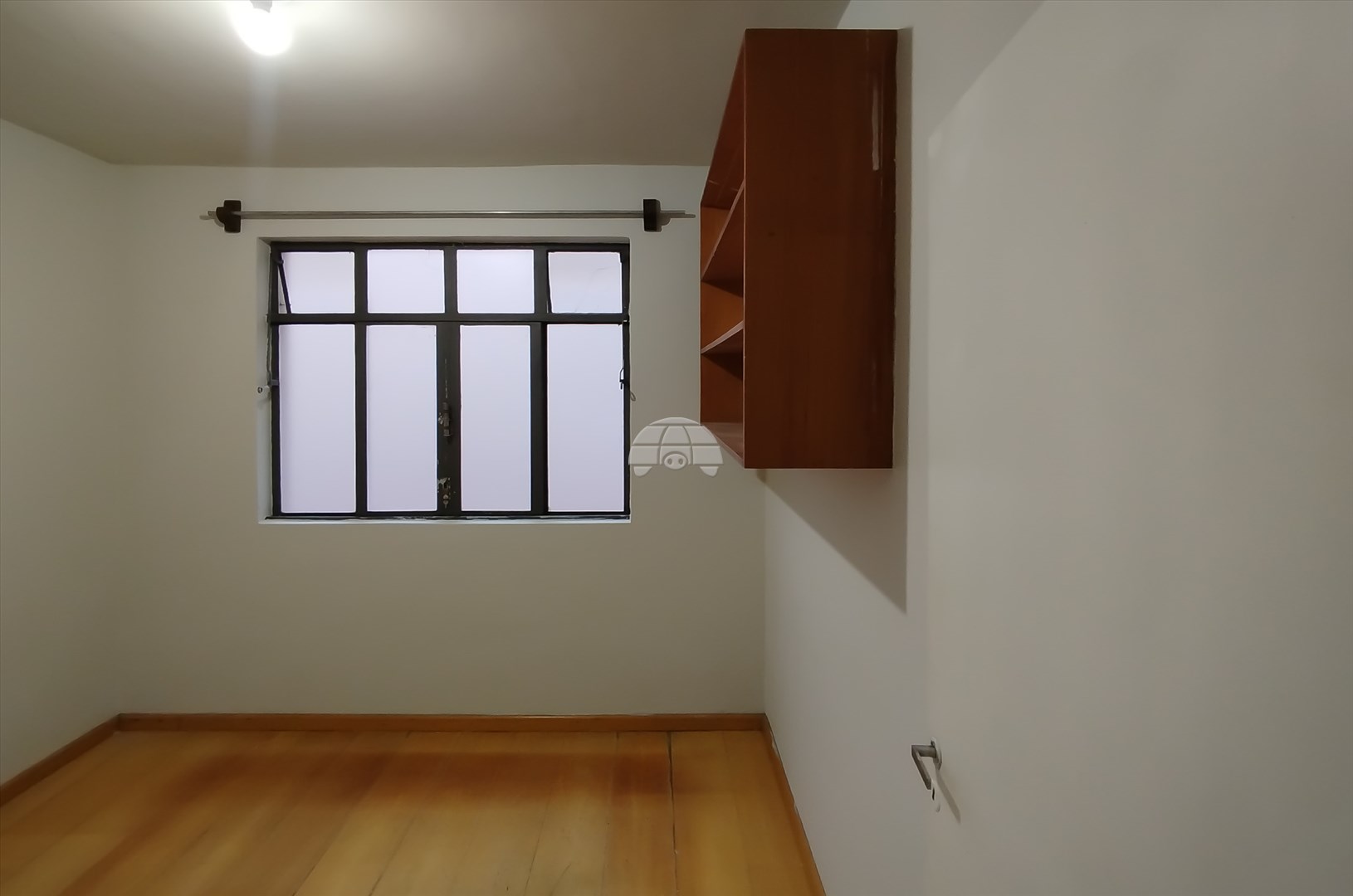 Apartamento para alugar em Cristo Rei, Curitiba — UNA