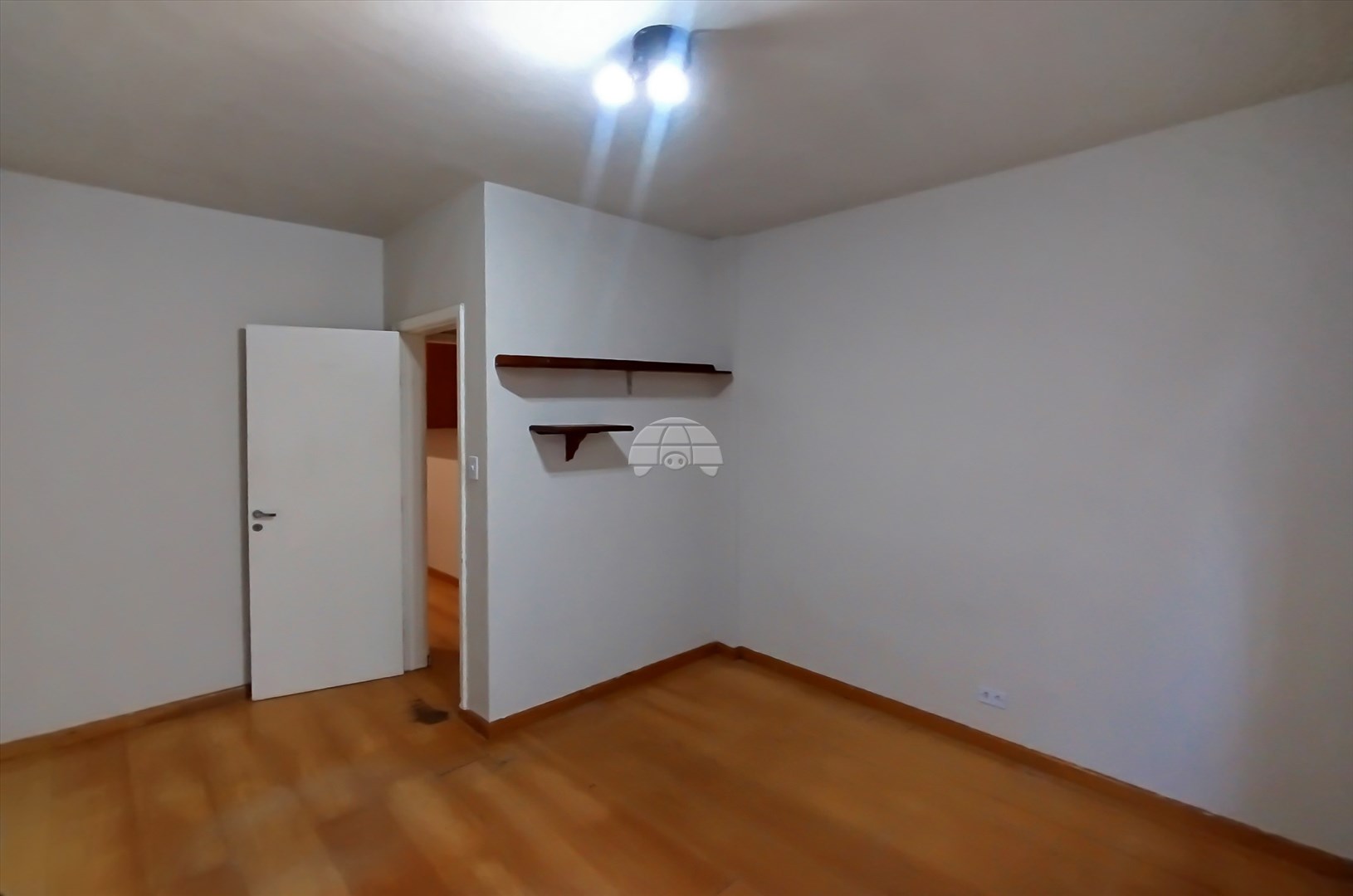 Apartamento para alugar em Cristo Rei, Curitiba — UNA