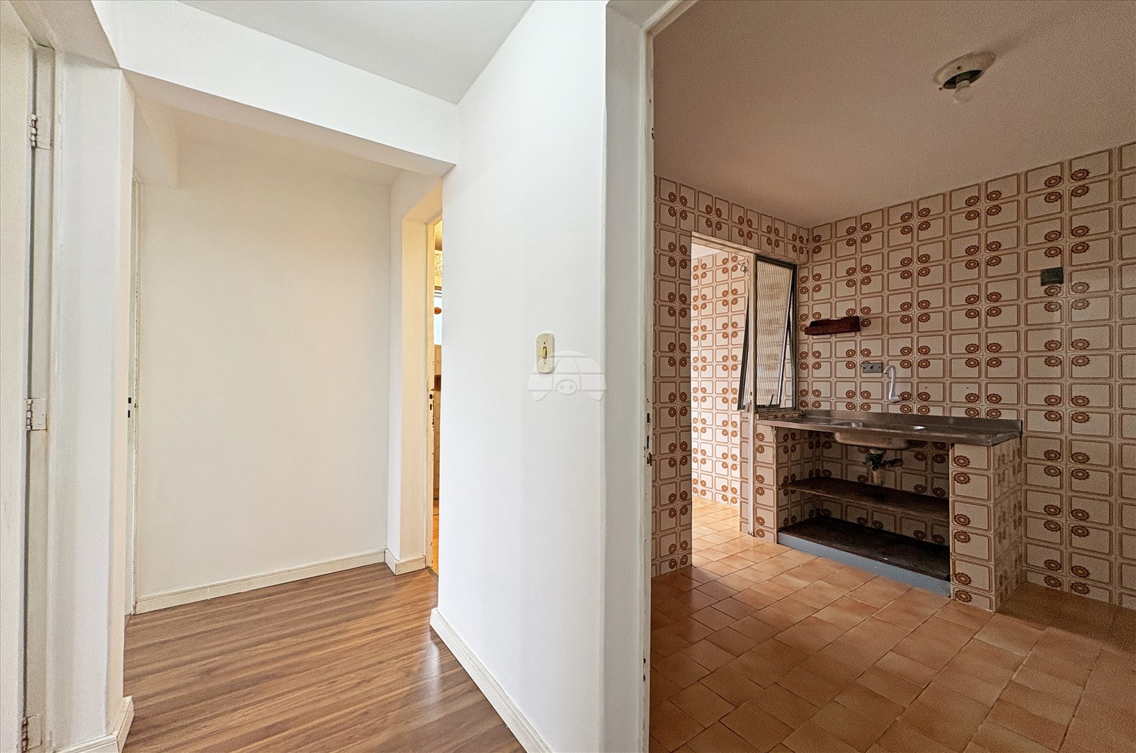 Apartamento para alugar em Guaíra, Curitiba — Portal Chave Fácil