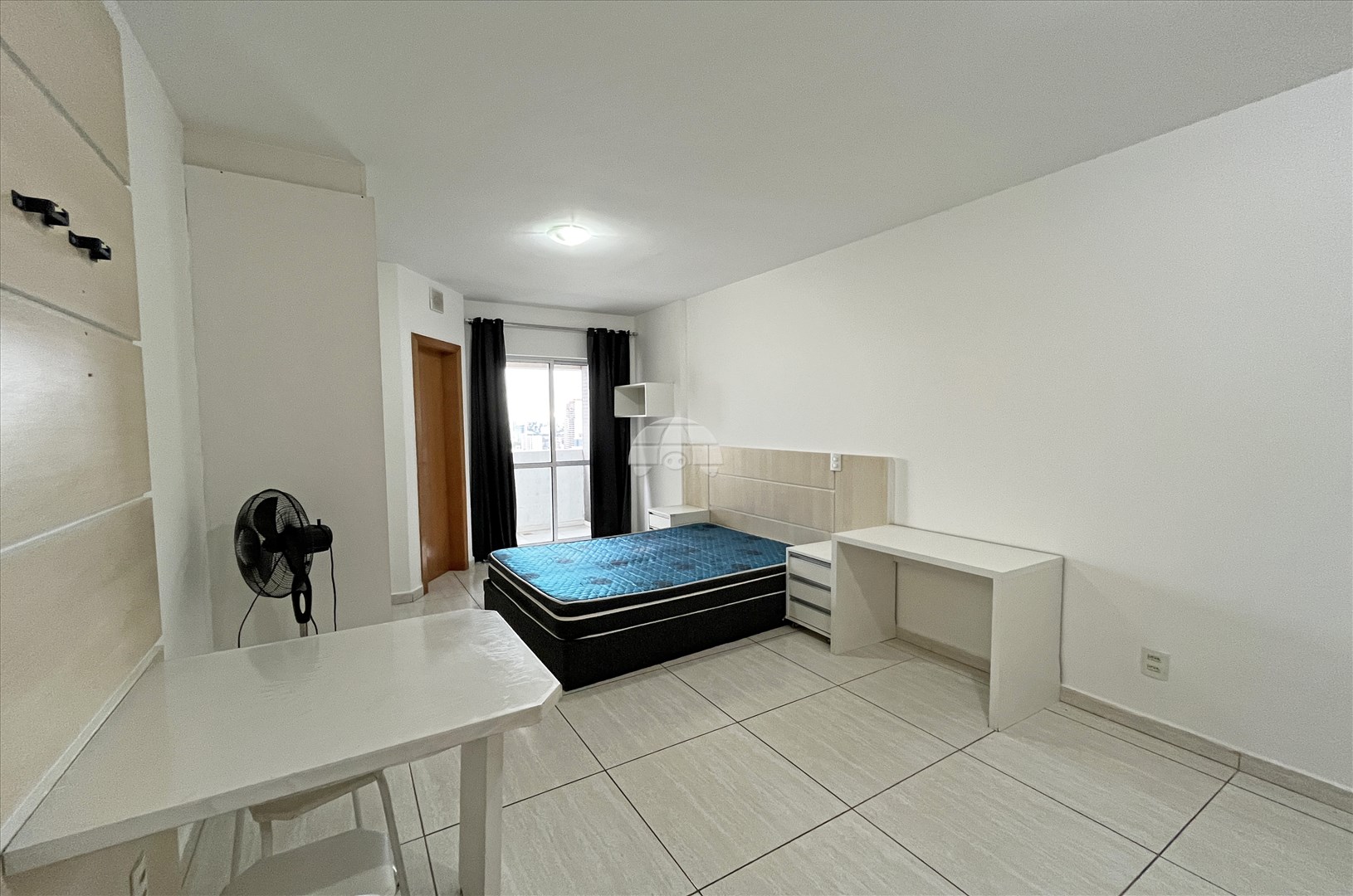 Apartamento Residencial para Locação no Bairro Centro ref. 103651 (2 / 10)