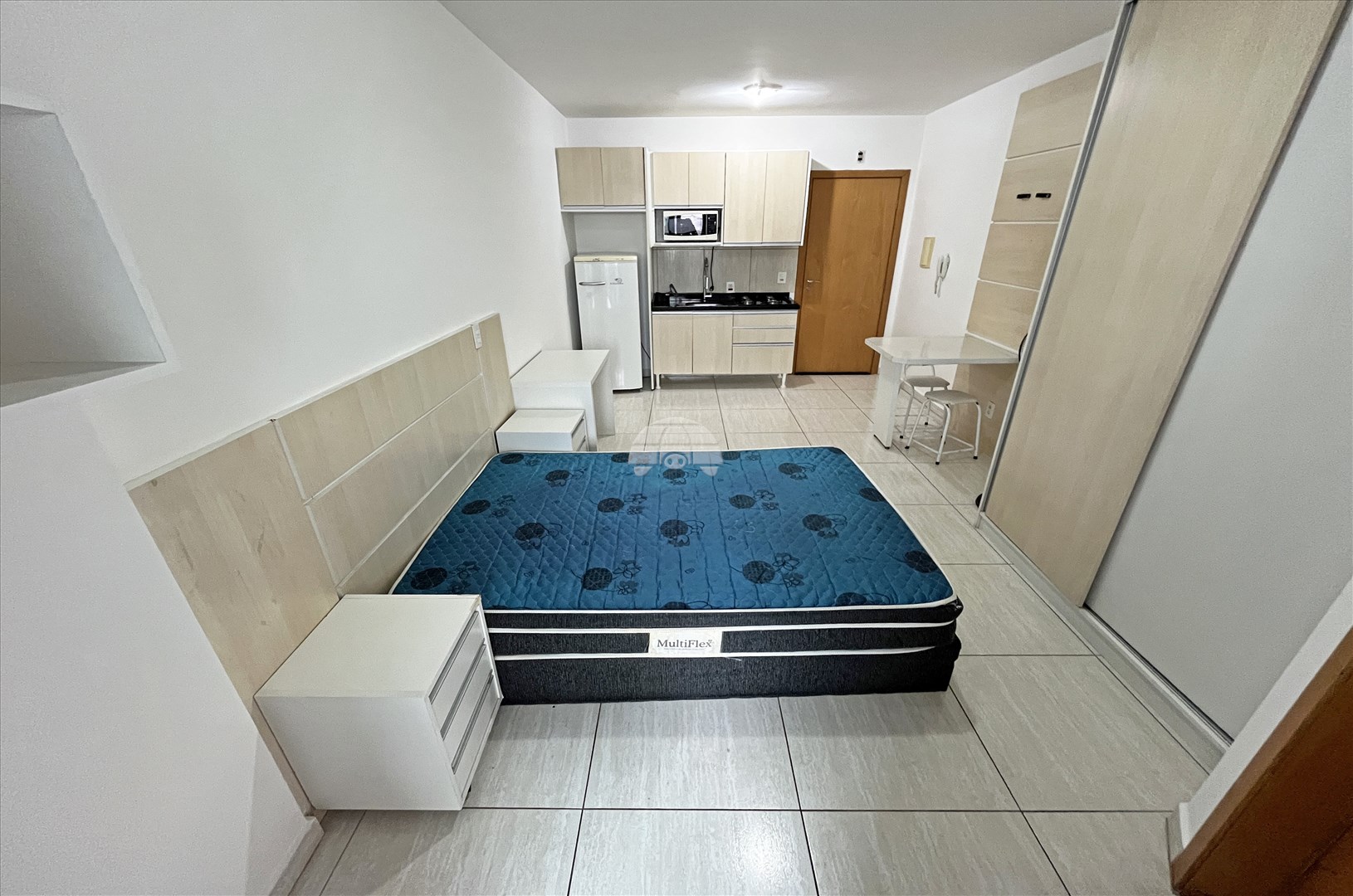 Apartamento para alugar em Centro, Curitiba — Portal Chave Fácil