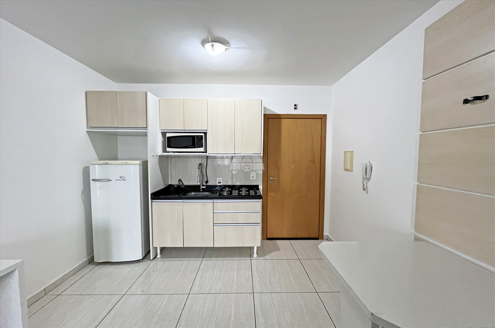 Apartamento para alugar em Centro, Curitiba — Portal Chave Fácil