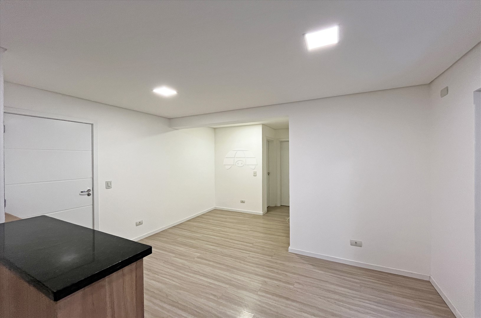 Apartamento Residencial para Locação no Bairro Portão ref. 103655 (4 / 10)