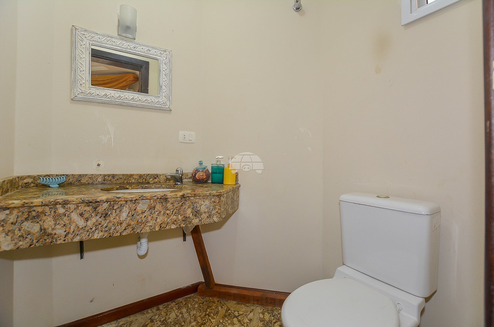 Casa à venda em Juvevê, Curitiba — Portal Chave Fácil