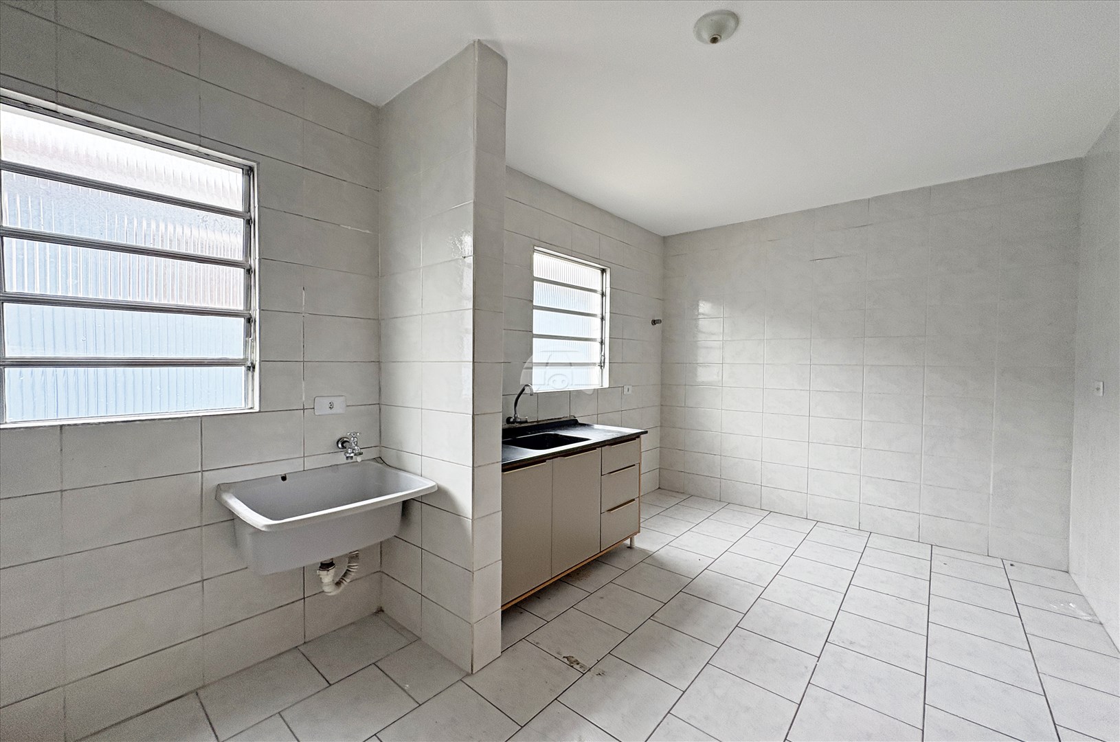 Apartamento Residencial para Locação no Bairro Cajuru ref. 551028 (9 / 10)