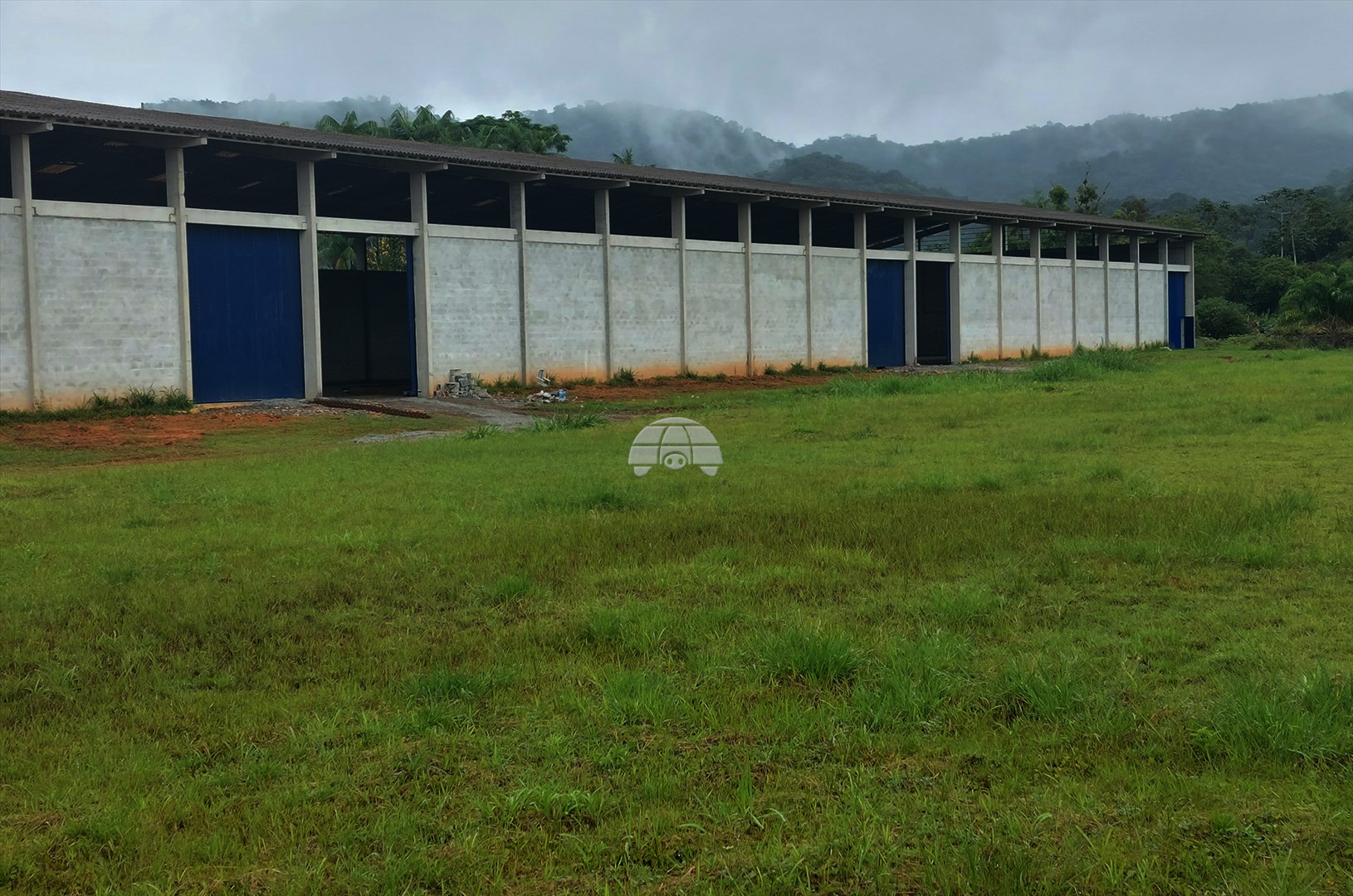 Barracão/Galpão para alugar em Rio Bonito (piraberaba), Joinville — Portal Chave Fácil
