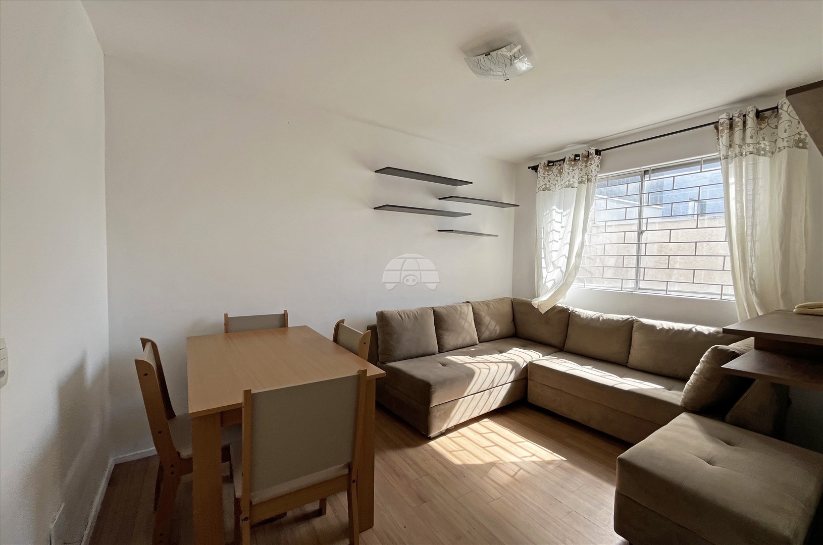 Apartamento Residencial para Locação no Bairro Cristo Rei ref. 551077 (2 / 10)