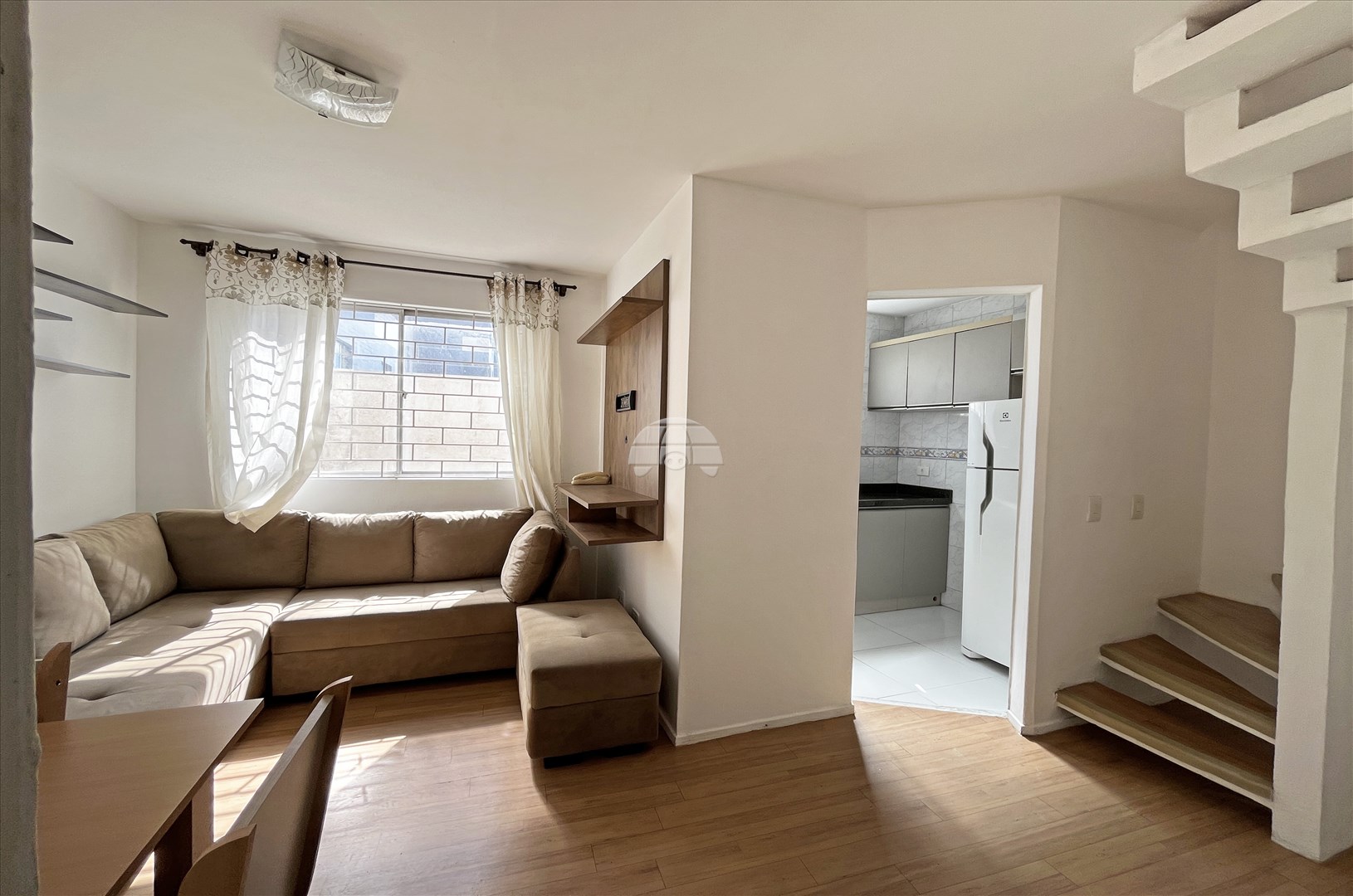 Apartamento Residencial para Locação no Bairro Cristo Rei ref. 551077 (3 / 10)