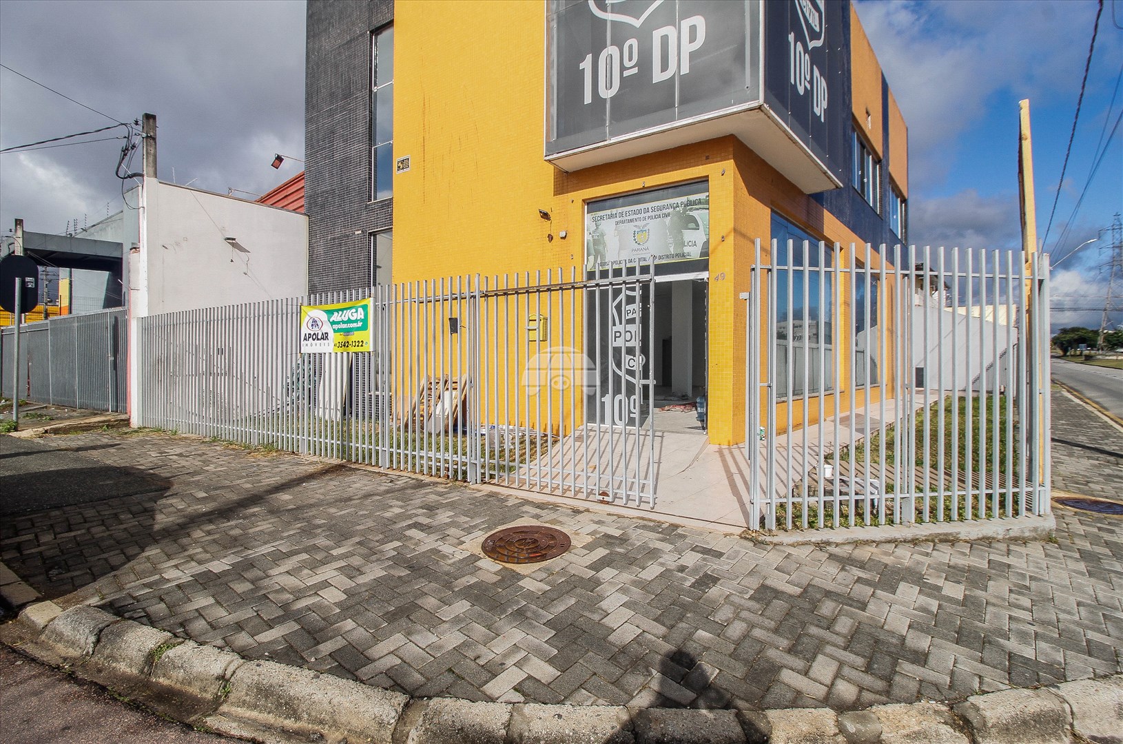 Comercial para alugar em Sítio Cercado, Curitiba — GOMES CONSULTOR IMOBILIARIO LTDA.