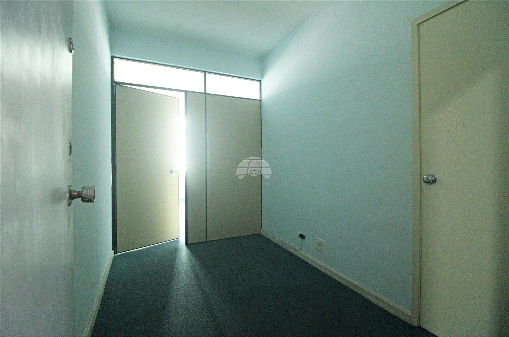 Sala/Conjunto Comercial para alugar em Centro, Curitiba — Portal Chave Fácil