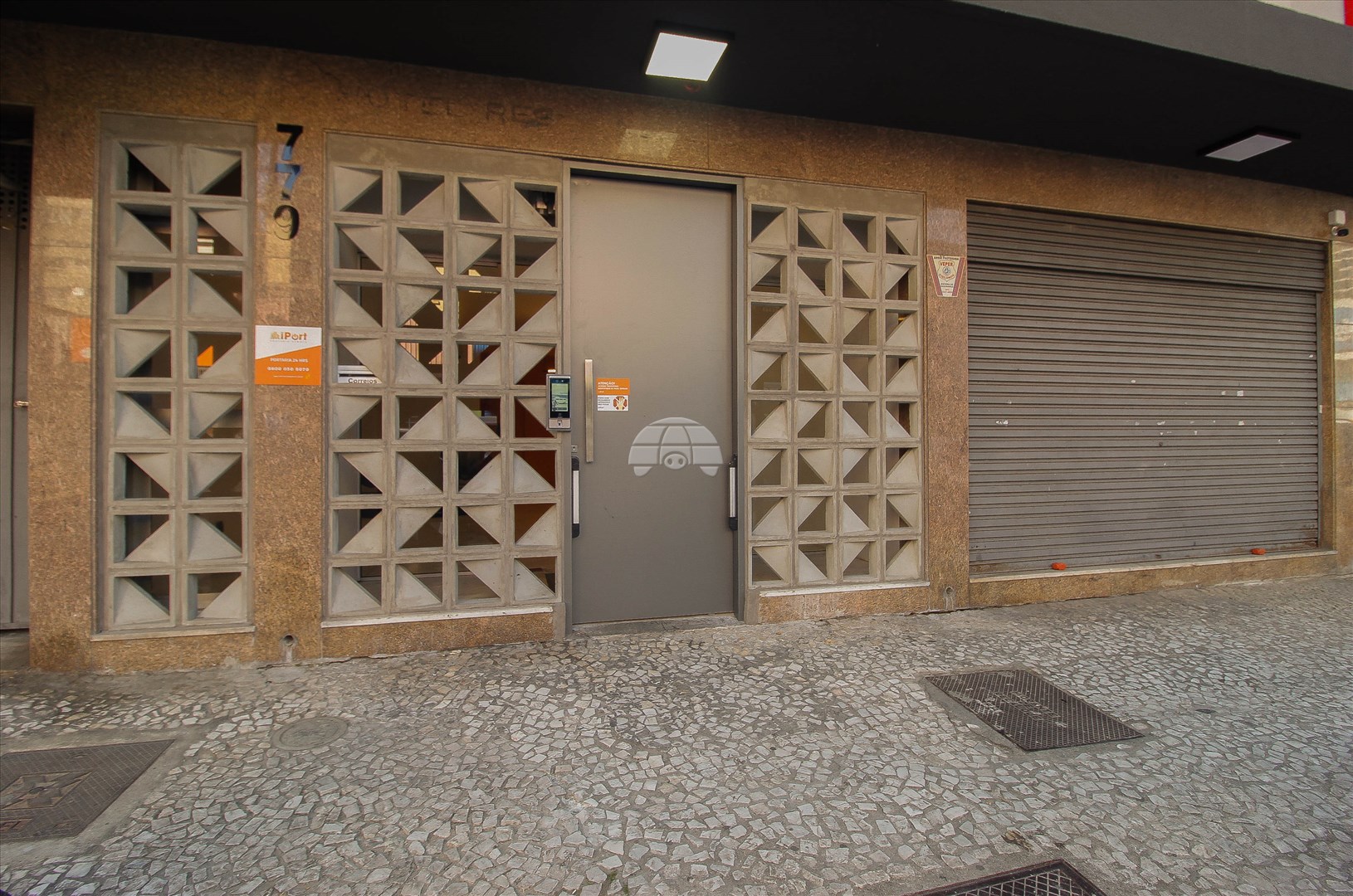 Loja Comercial para Locação no Bairro Centro ref. 104016 (9 / 10)