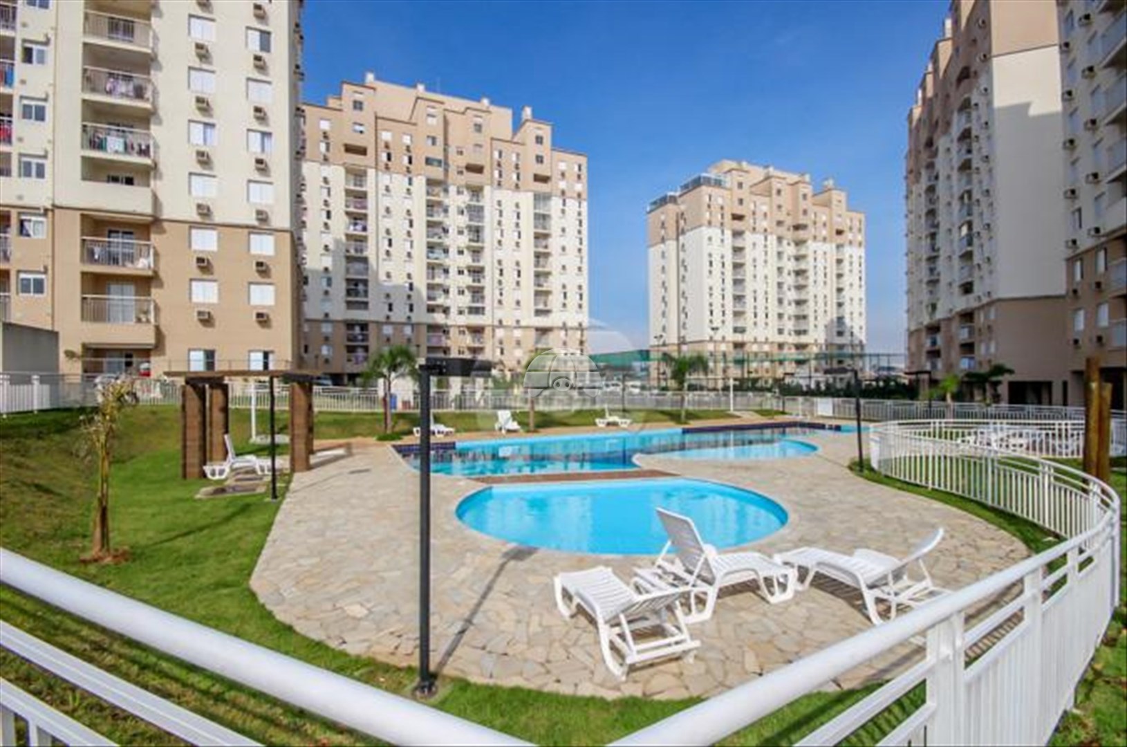 Apartamento para alugar em Xaxim, Curitiba — Portal Chave Fácil