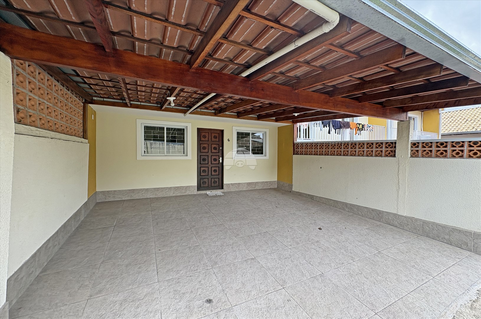Sobrado para alugar em Xaxim, Curitiba — Portal Chave Fácil