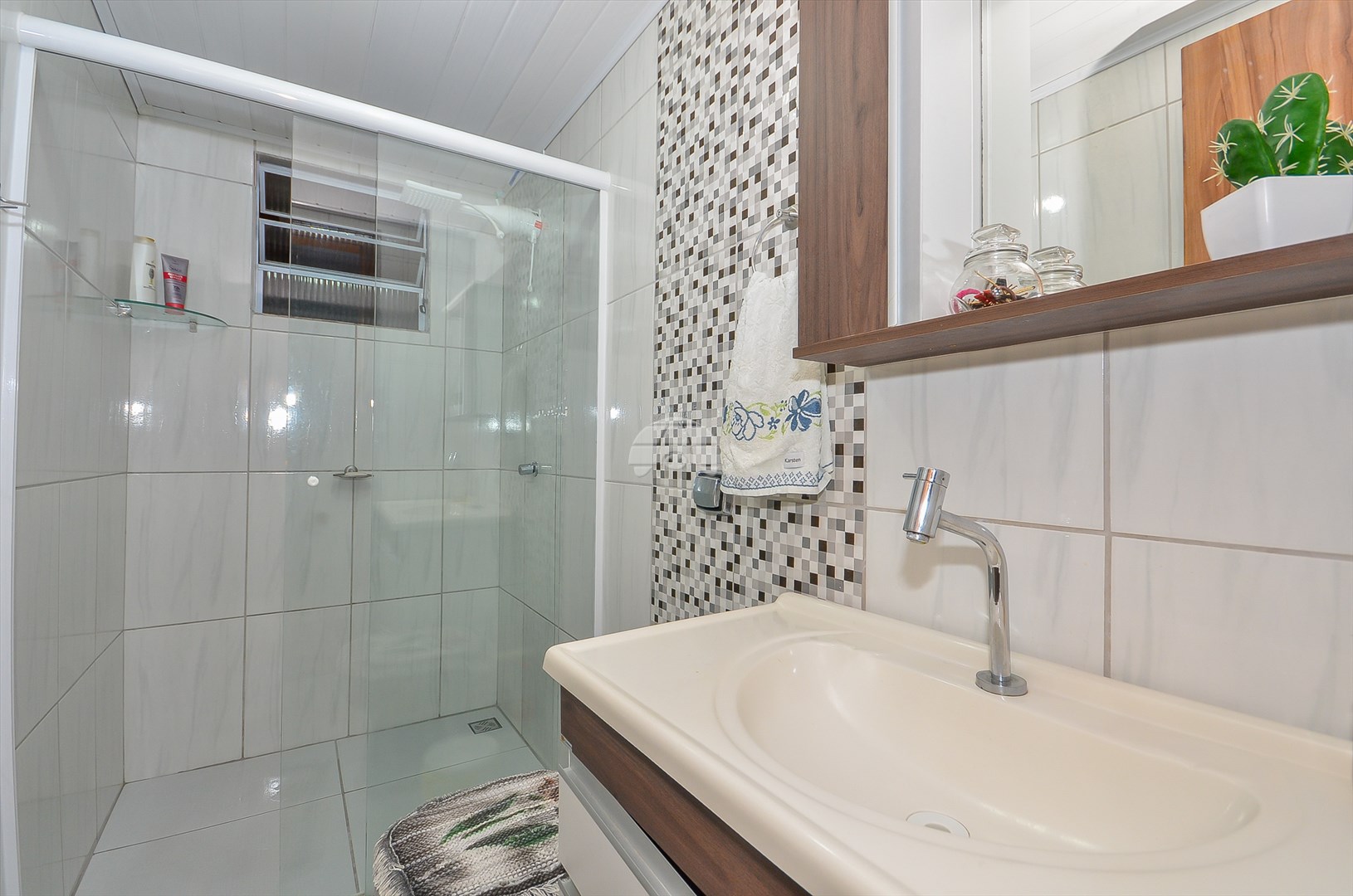 Casa à venda em Santa Cândida, Curitiba — Portal Chave Fácil