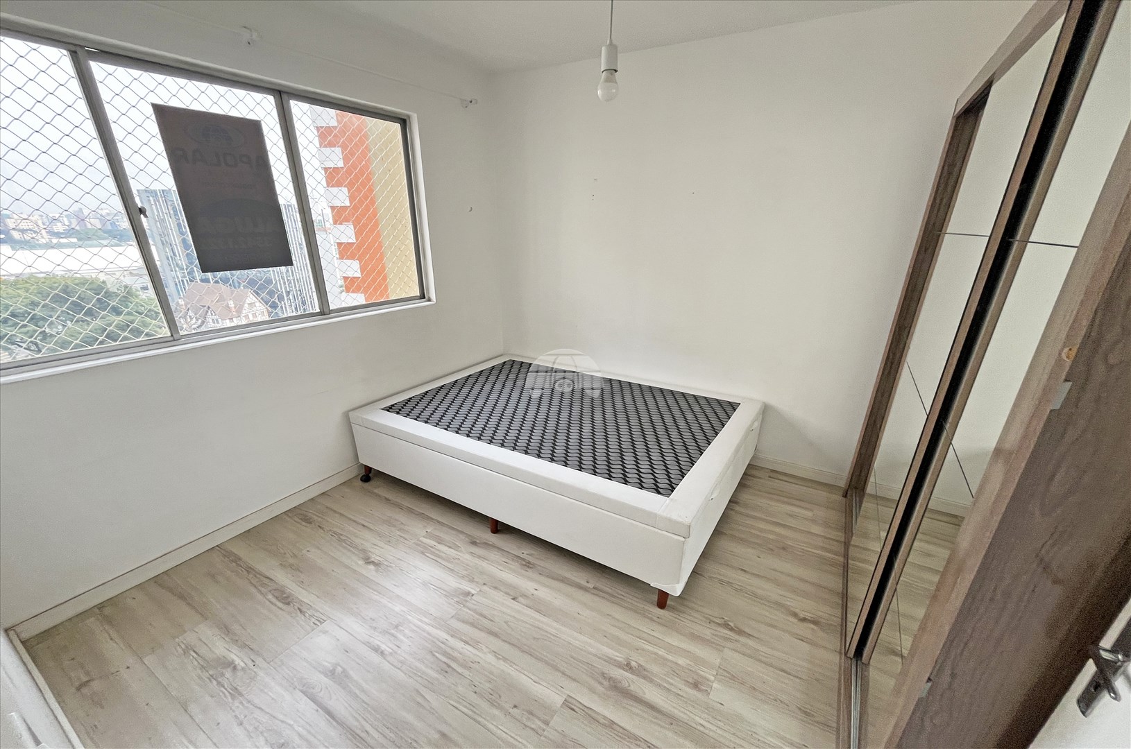 Apartamento Residencial para Locação no Bairro Centro ref. 104205 (10 / 10)