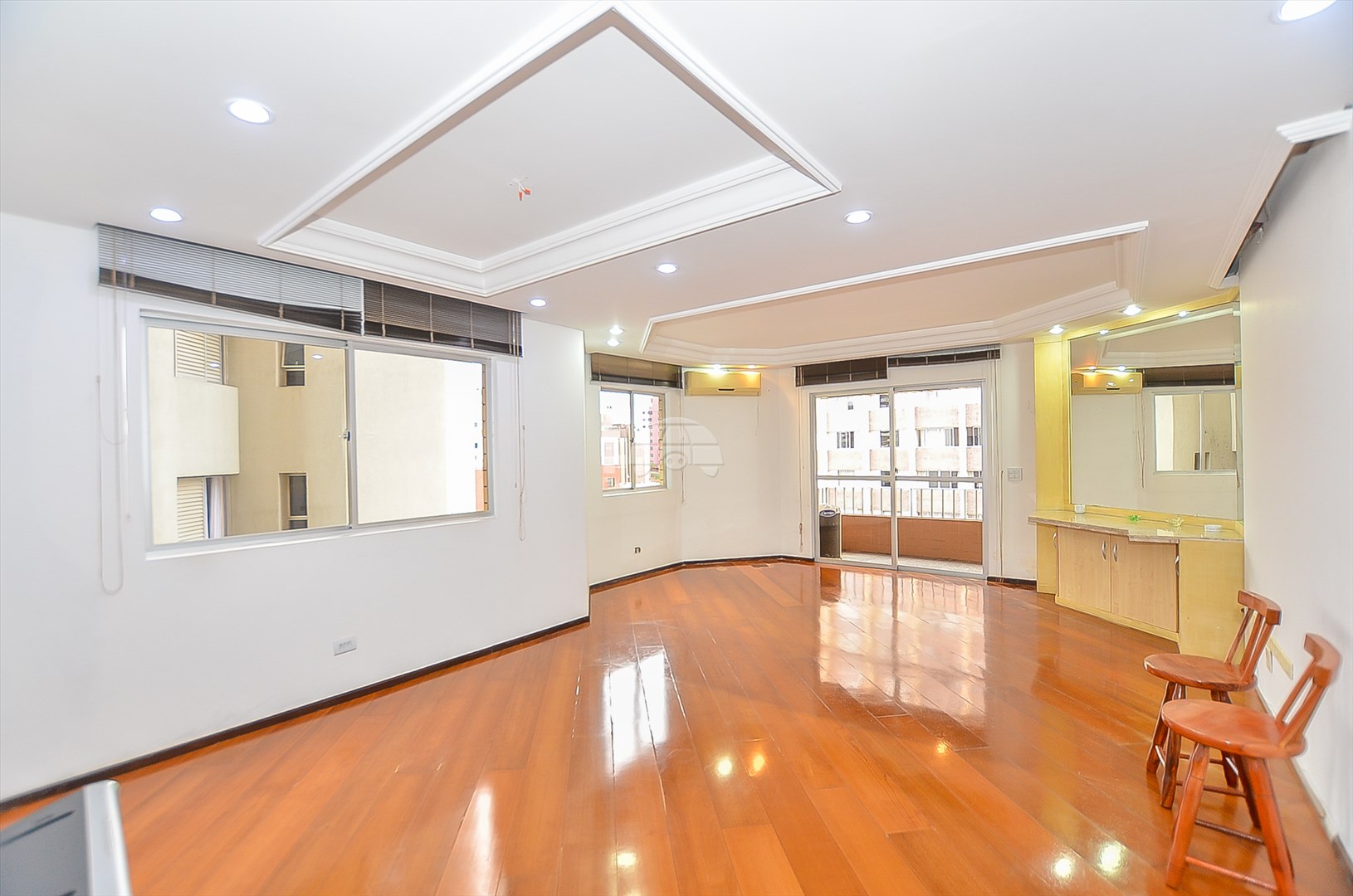 Apartamento à venda em Bigorrilho, Curitiba — Portal Chave Fácil