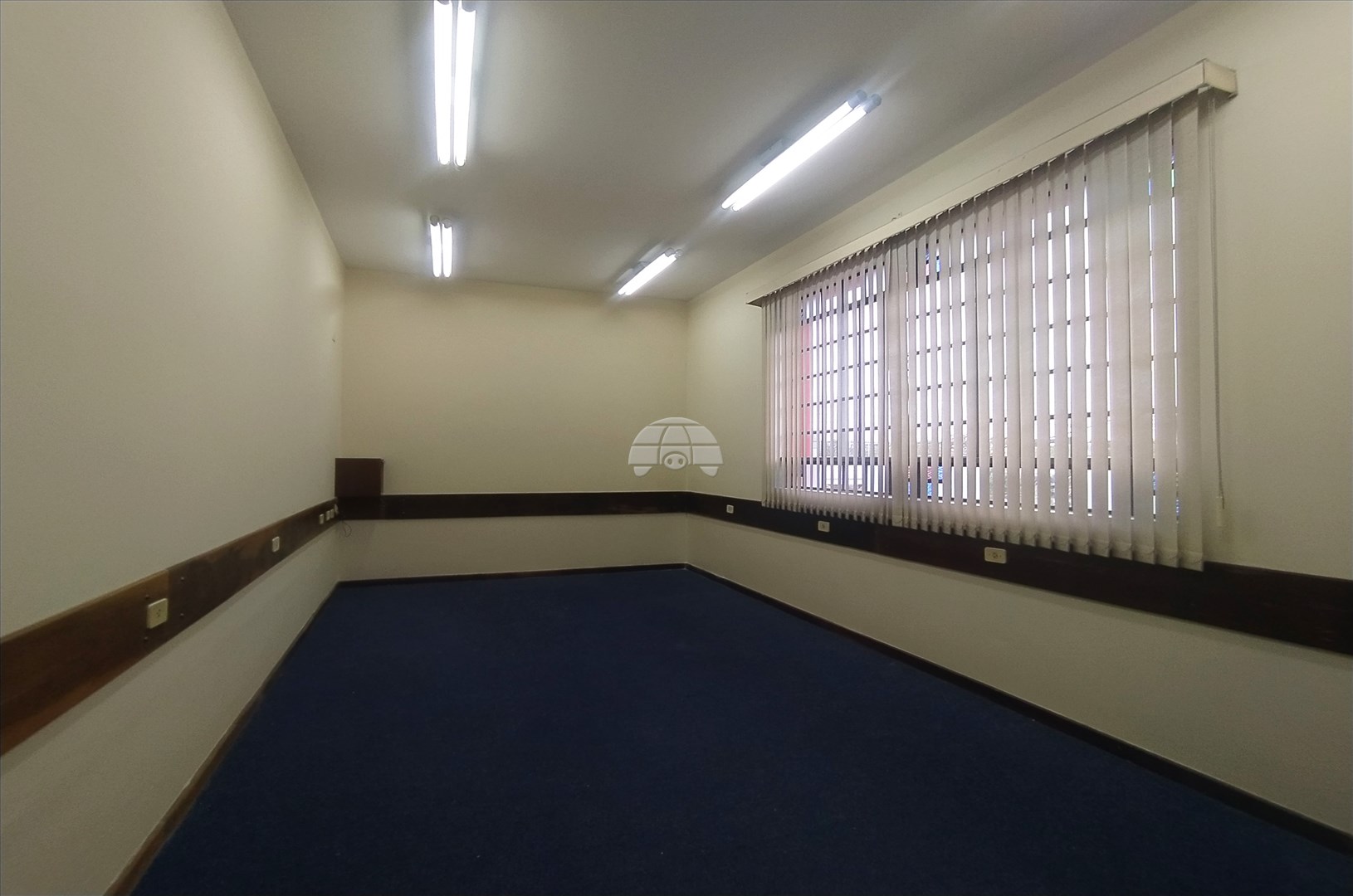 Sala/Conjunto Comercial para alugar em Hauer, Curitiba — TESTE 12342