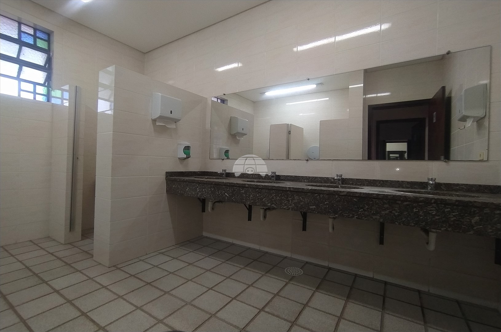 Sala/Conjunto Comercial para alugar em Hauer, Curitiba — TESTE 12342
