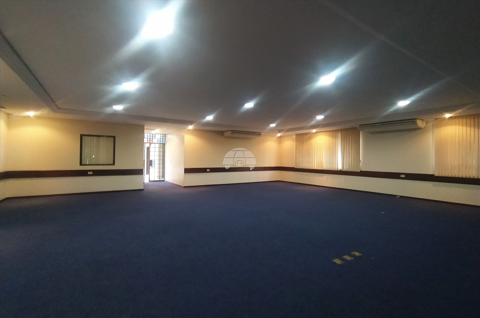 Sala/Conjunto Comercial para alugar em Hauer, Curitiba — TESTE 12342