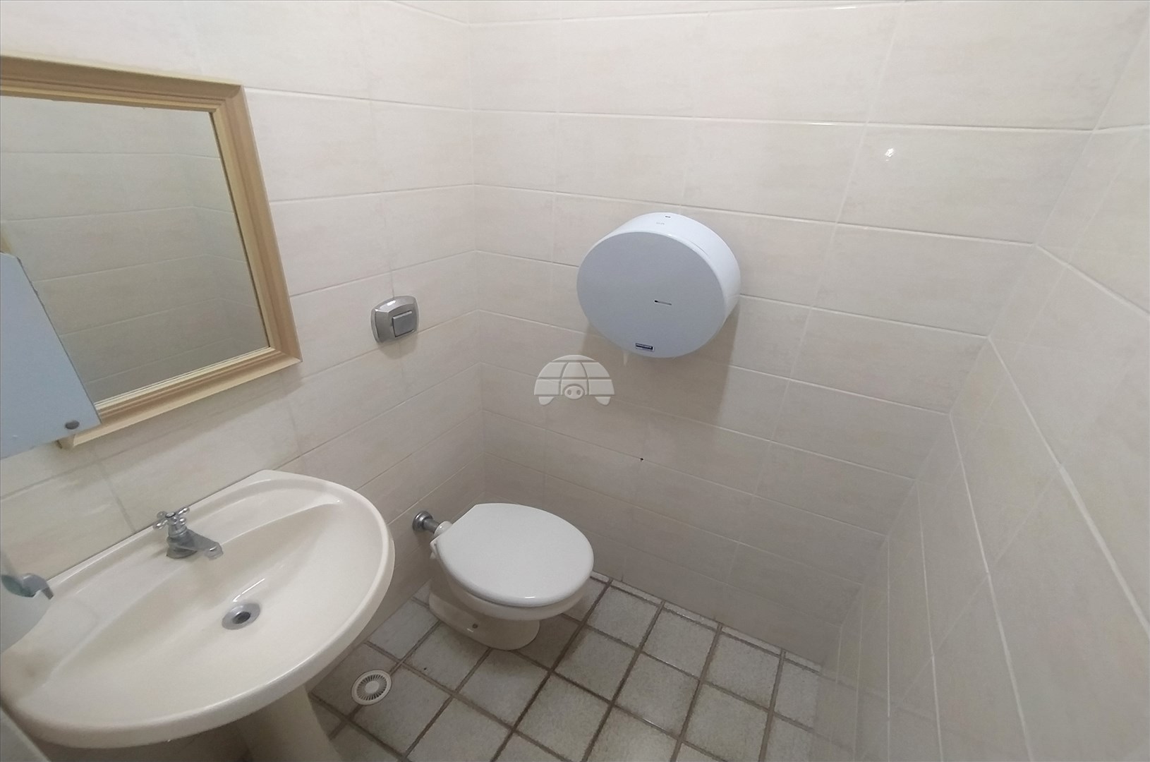 Sala/Conjunto Comercial para alugar em Hauer, Curitiba — TESTE 12342